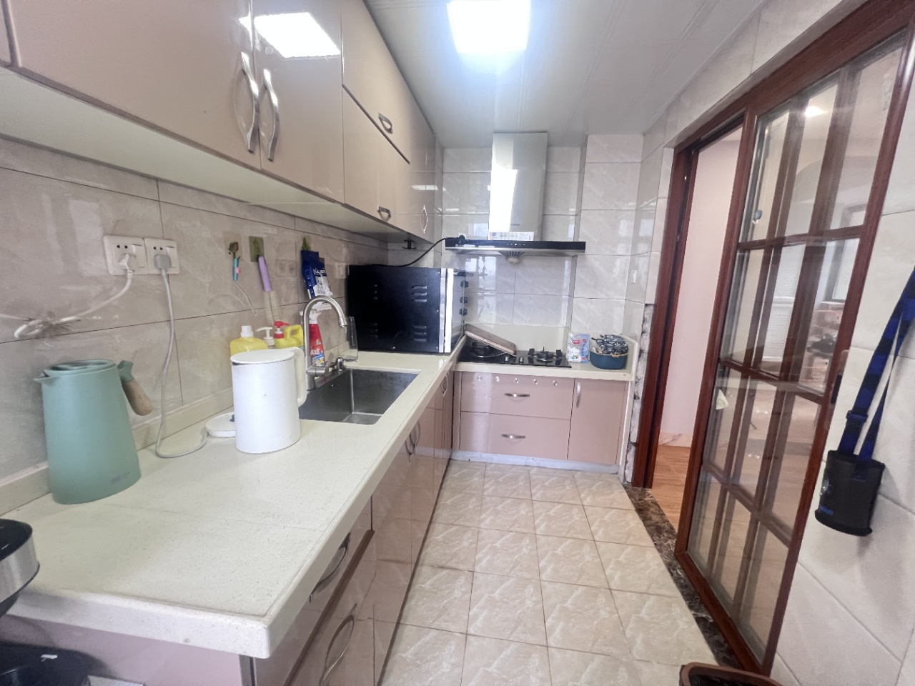 锦绣花园 3室2厅1卫 135.0万 锦绣花园 3室2厅1卫 135.0万室内图