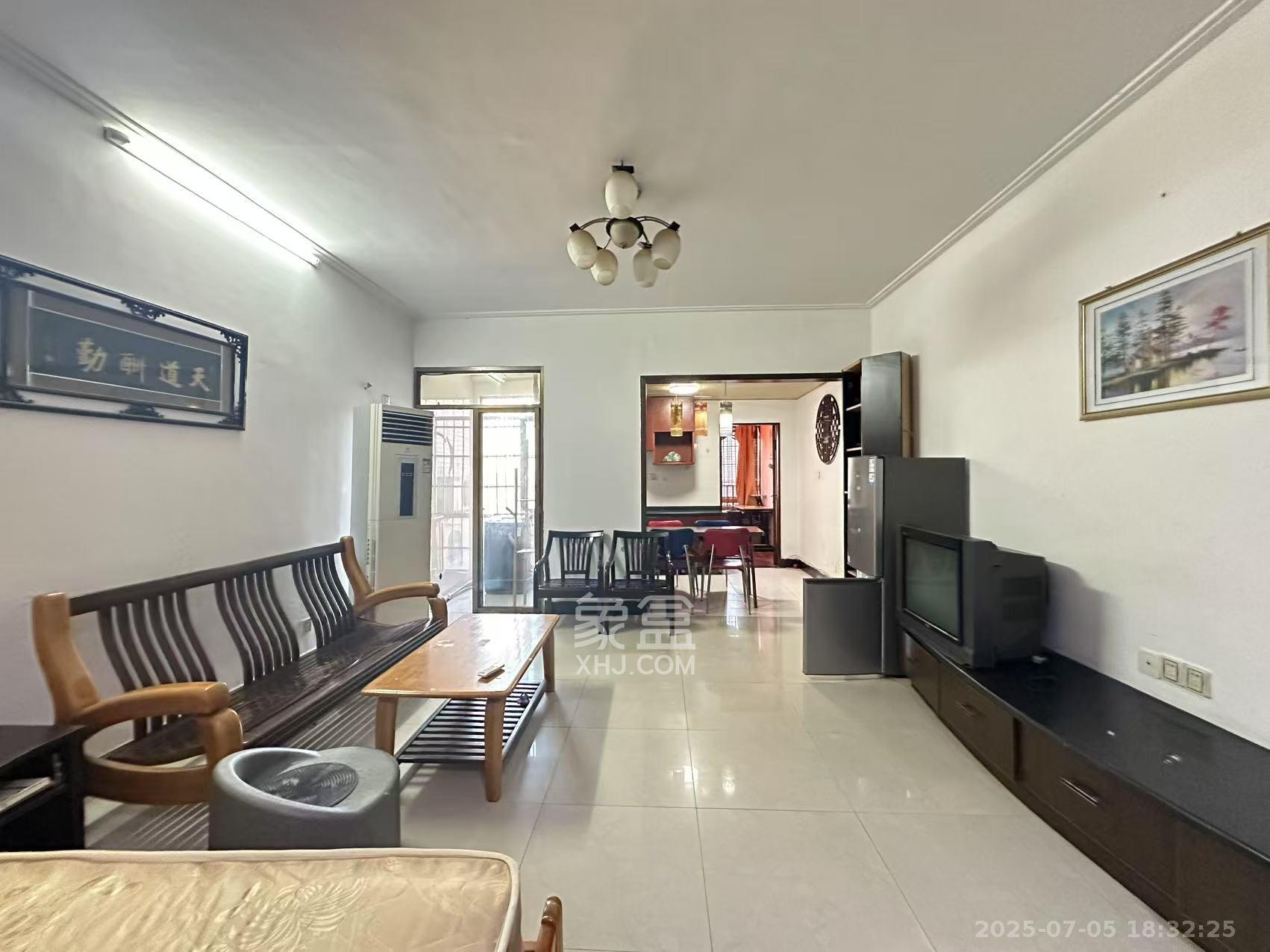 欧陆经典 1室1厅1卫 1800.0元/月 欧陆经典 1室1厅1卫 1800.0元/月室内图