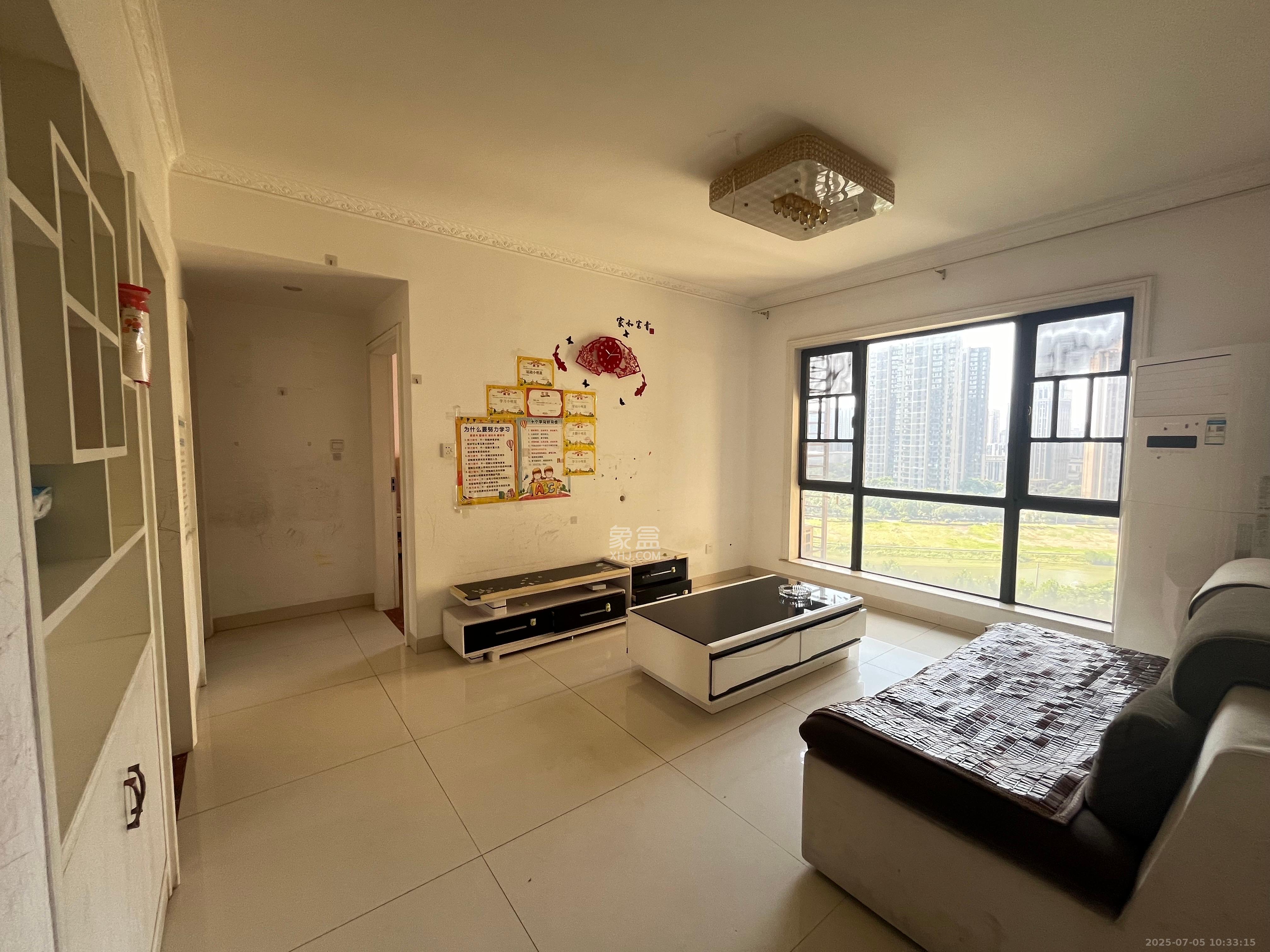 兰亭湾畔 3室2厅1卫 2500.0元/月 兰亭湾畔 3室2厅1卫 2500.0元/月室内图