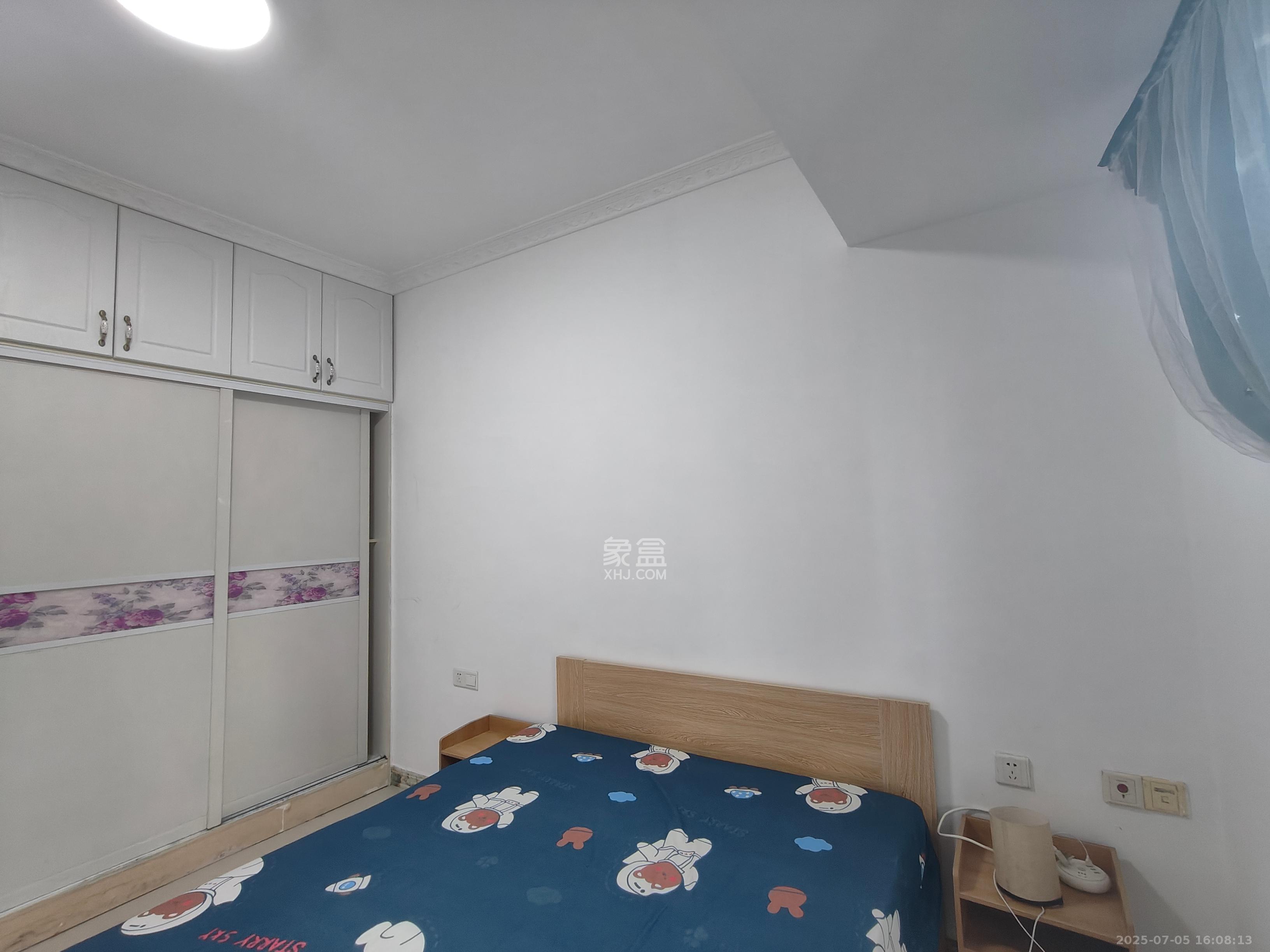万博汇  1室1厅1卫    2000.0元/月室内图