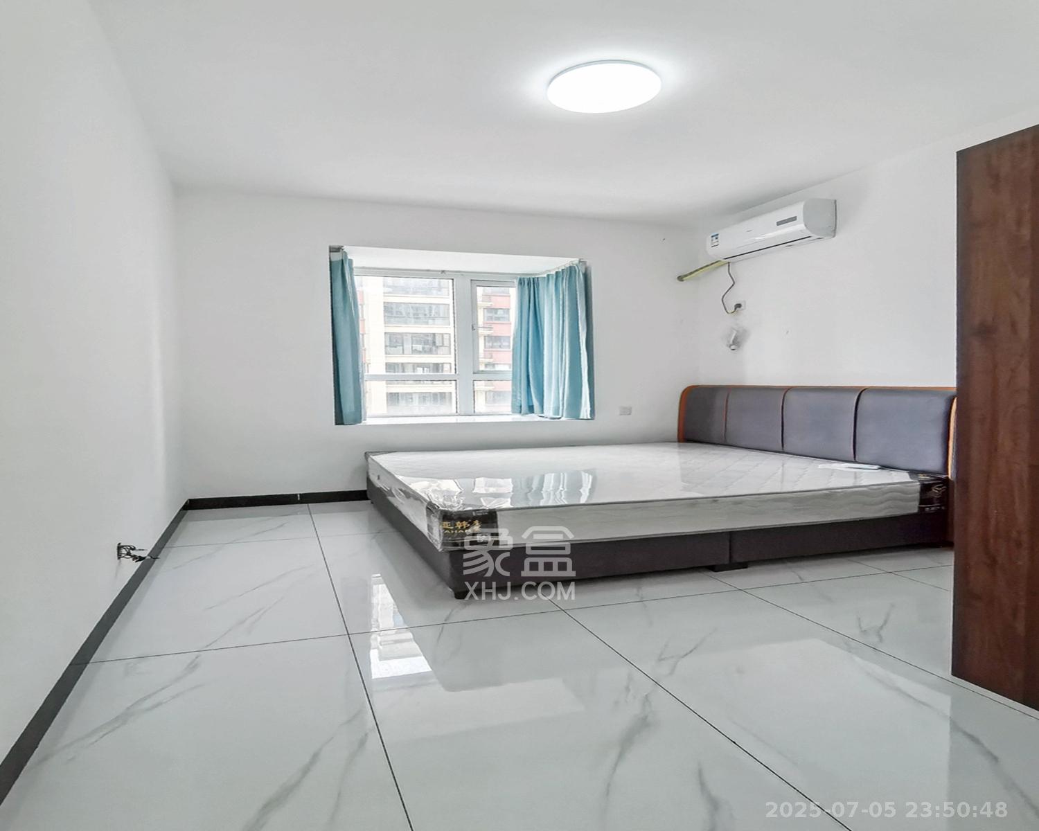 和悦城(蟠龙景苑) 3室2厅2卫 75.8万 和悦城(蟠龙景苑) 3室2厅2卫 75.8万卧室