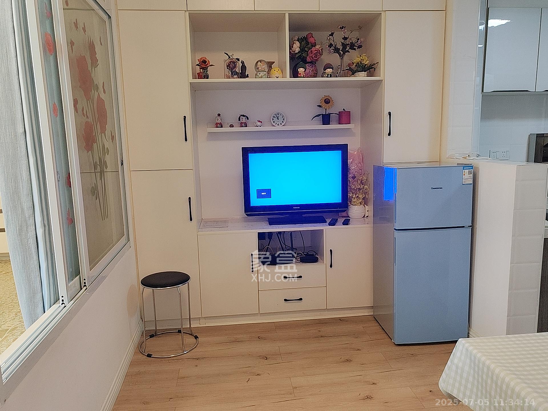 五矿紫湖香醍  1室1厅1卫   1200.00元/月