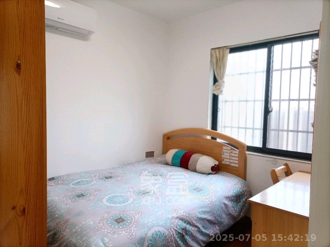 钰龙天下一期  2室2厅1卫   2200.00元/月室内图