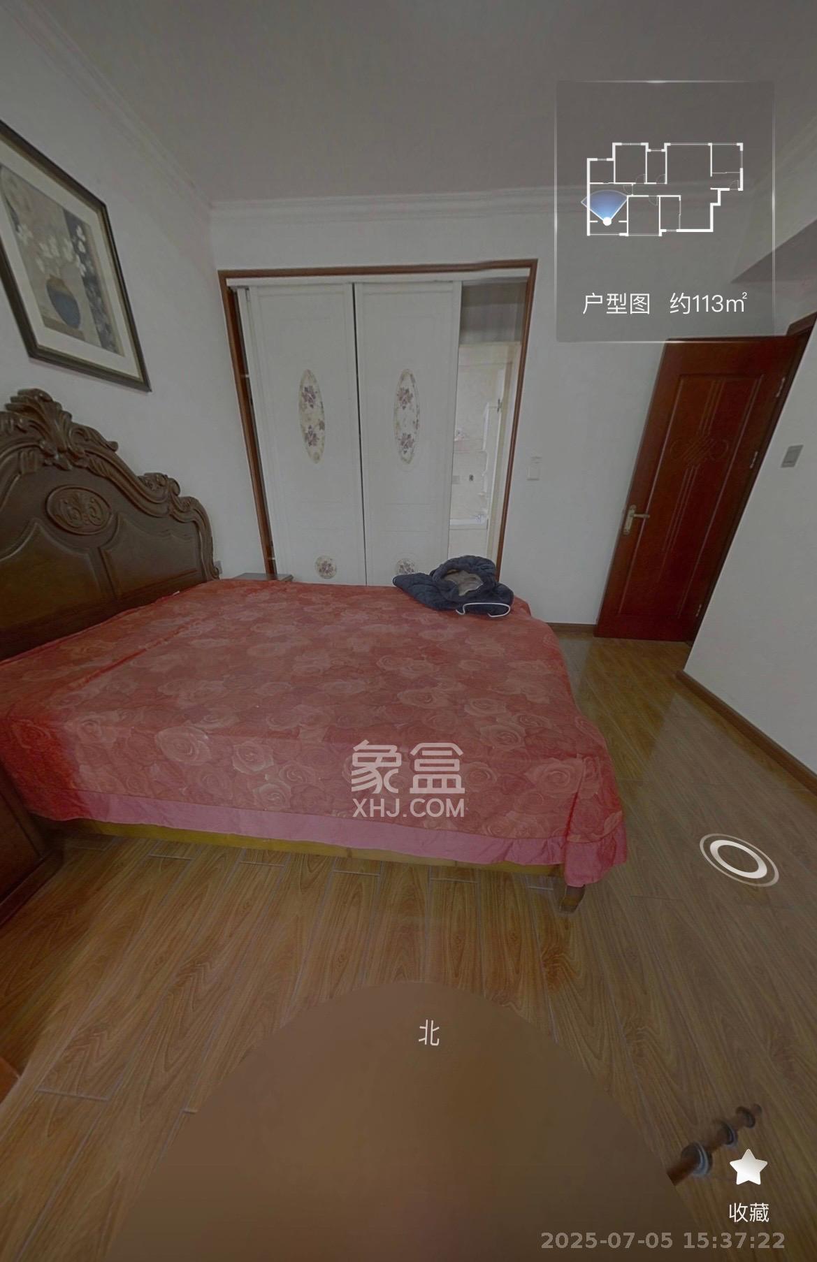 泊林晶城  4室2厅2卫   2400.00元/月室内图