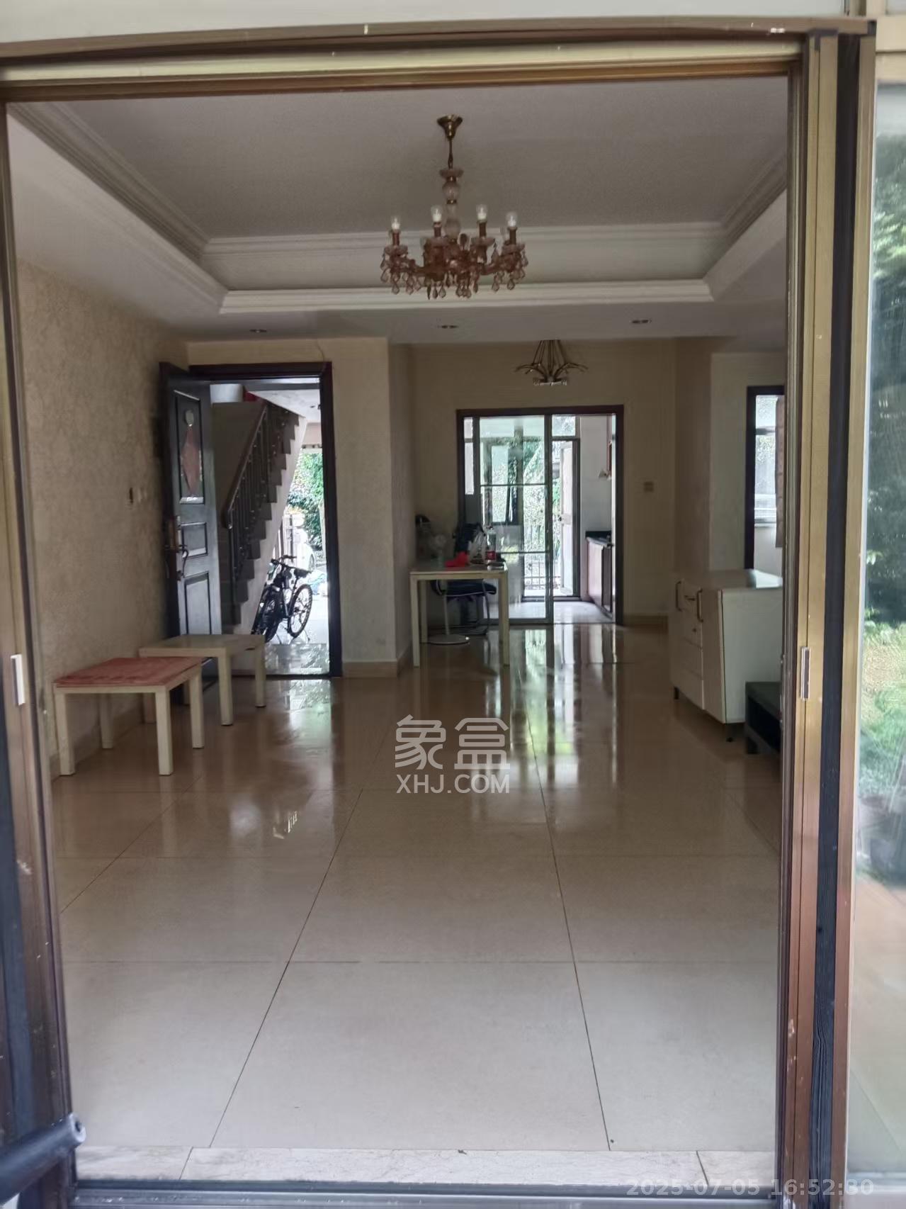 碧桂园威尼斯城 2室2厅1卫 2500.0元/月 碧桂园威尼斯城 2室2厅1卫 2500.0元/月室内图