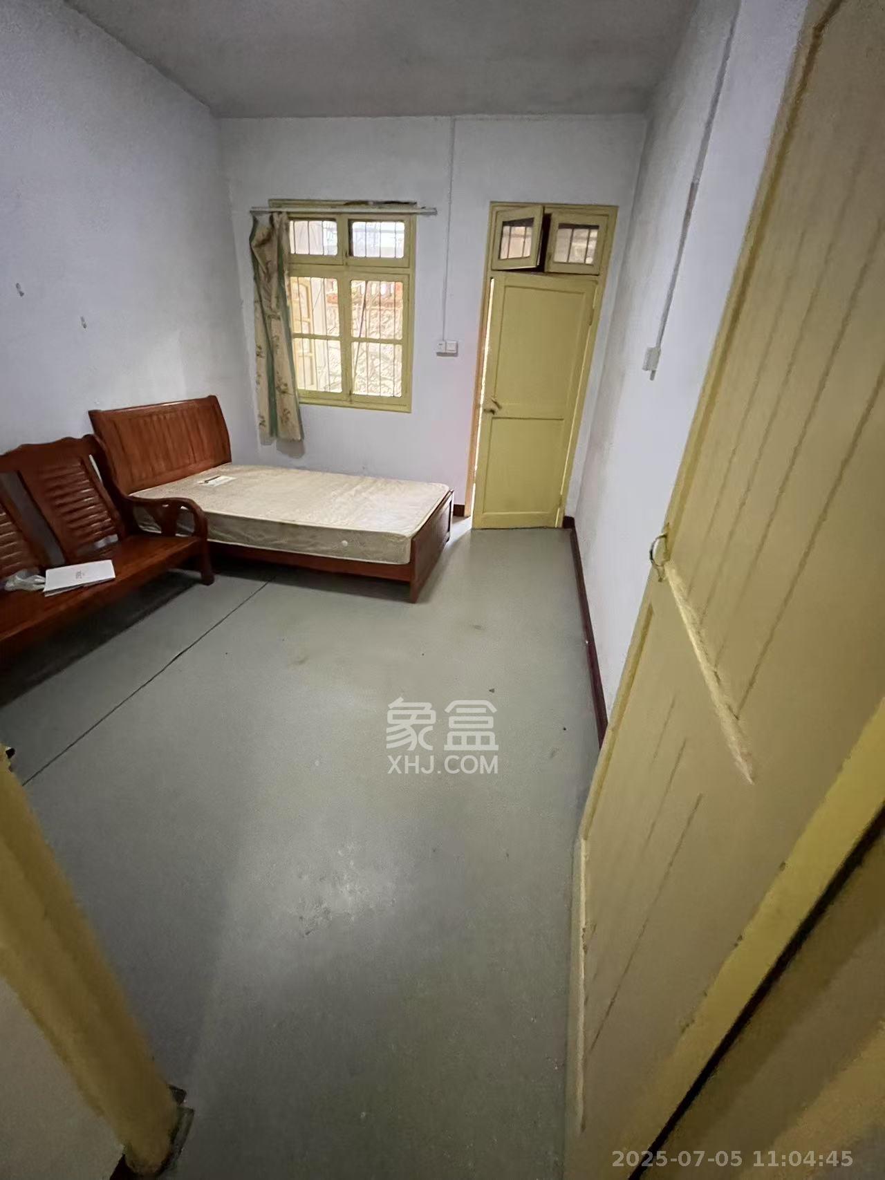 湖南省社会科学院 2室1厅1卫 1200.0元/月 湖南省社会科学院 2室1厅1卫 1200.0元/月室内图