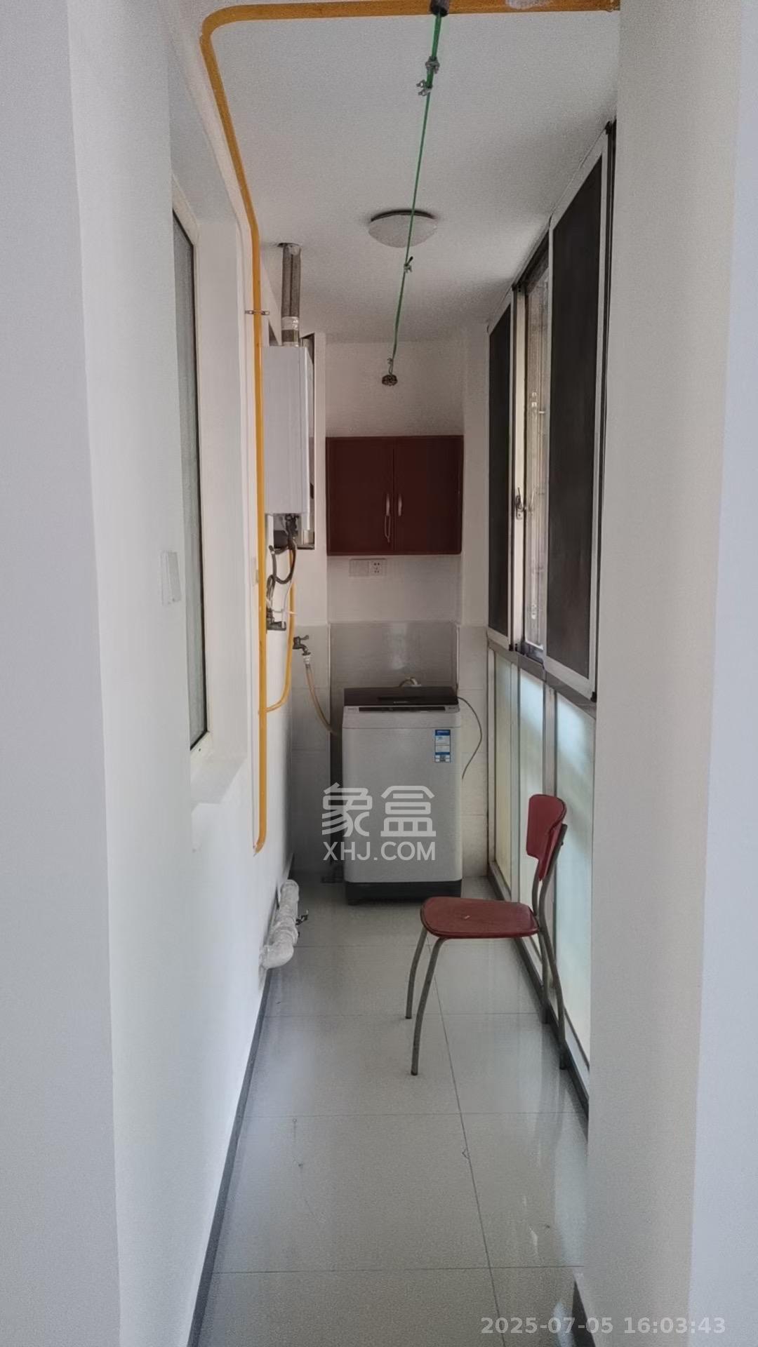 幸福洋房  3室2厅2卫    2000.0元/月 幸福洋房  3室2厅2卫    2000.0元/月室内图