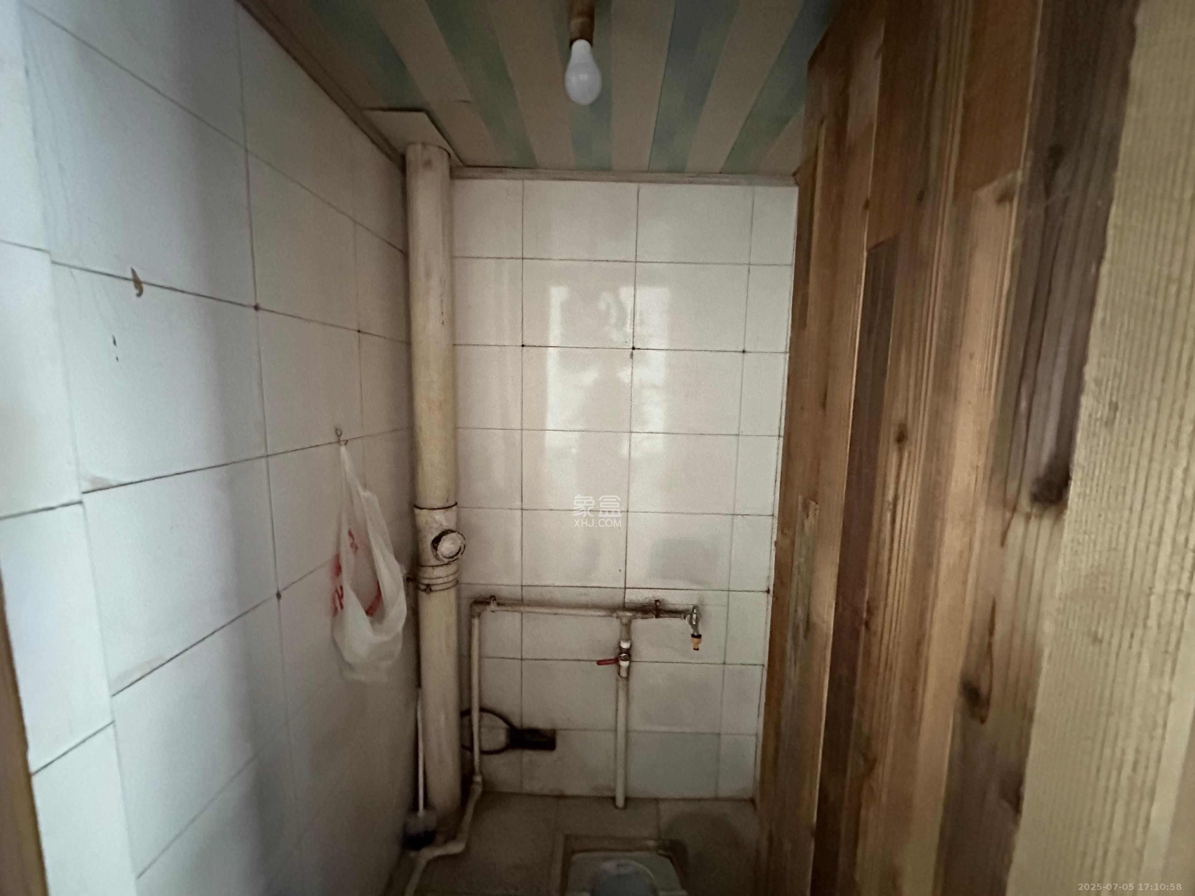 月湖安置小区(马栏山小区)  1室1厅1卫    5000.0元/月 月湖安置小区(马栏山小区)  1室1厅1卫    5000.0元/月室内图