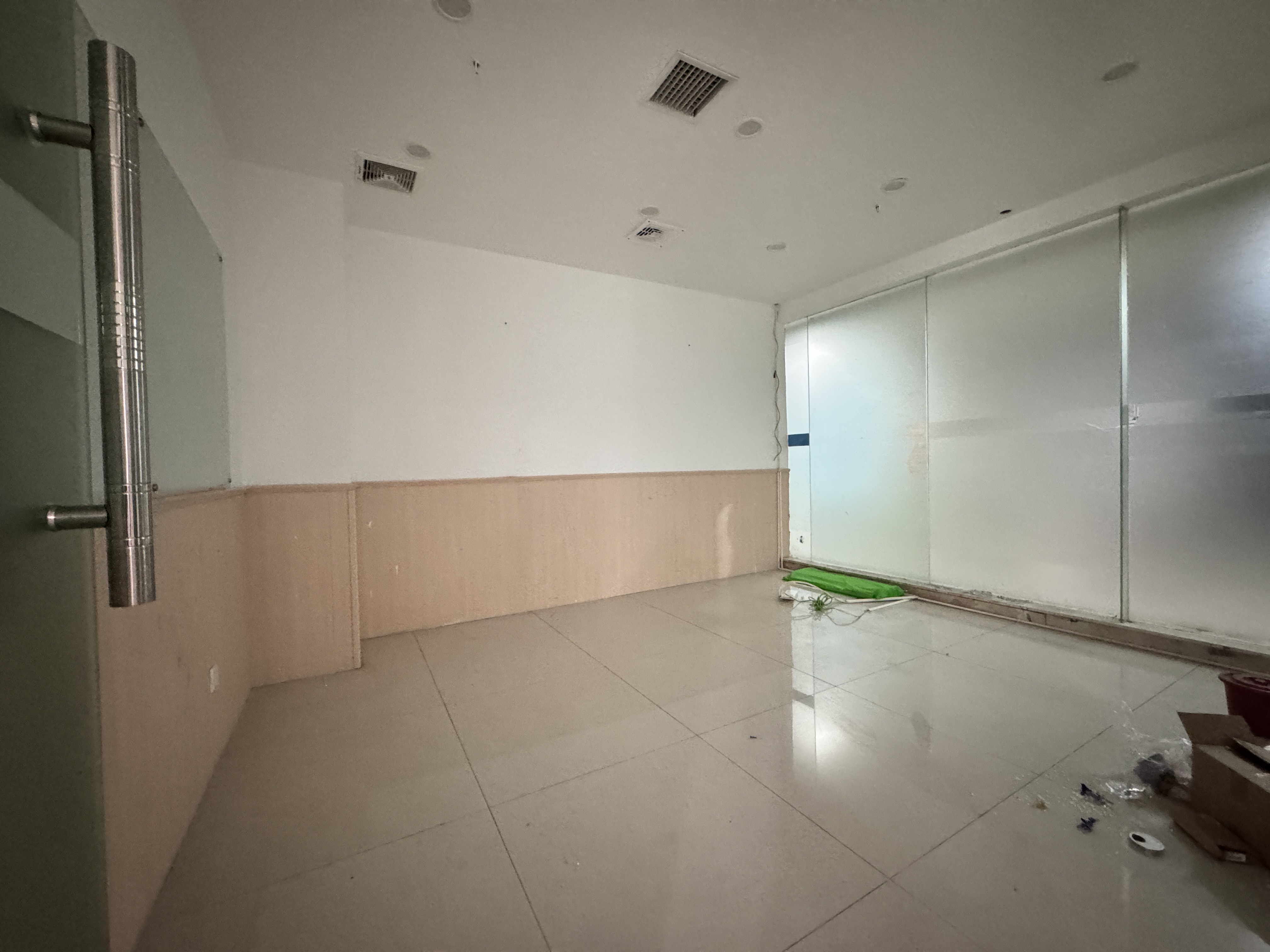 星月都会  1室0厅0卫    8000.0元/月 星月都会  1室0厅0卫    8000.0元/月室内图