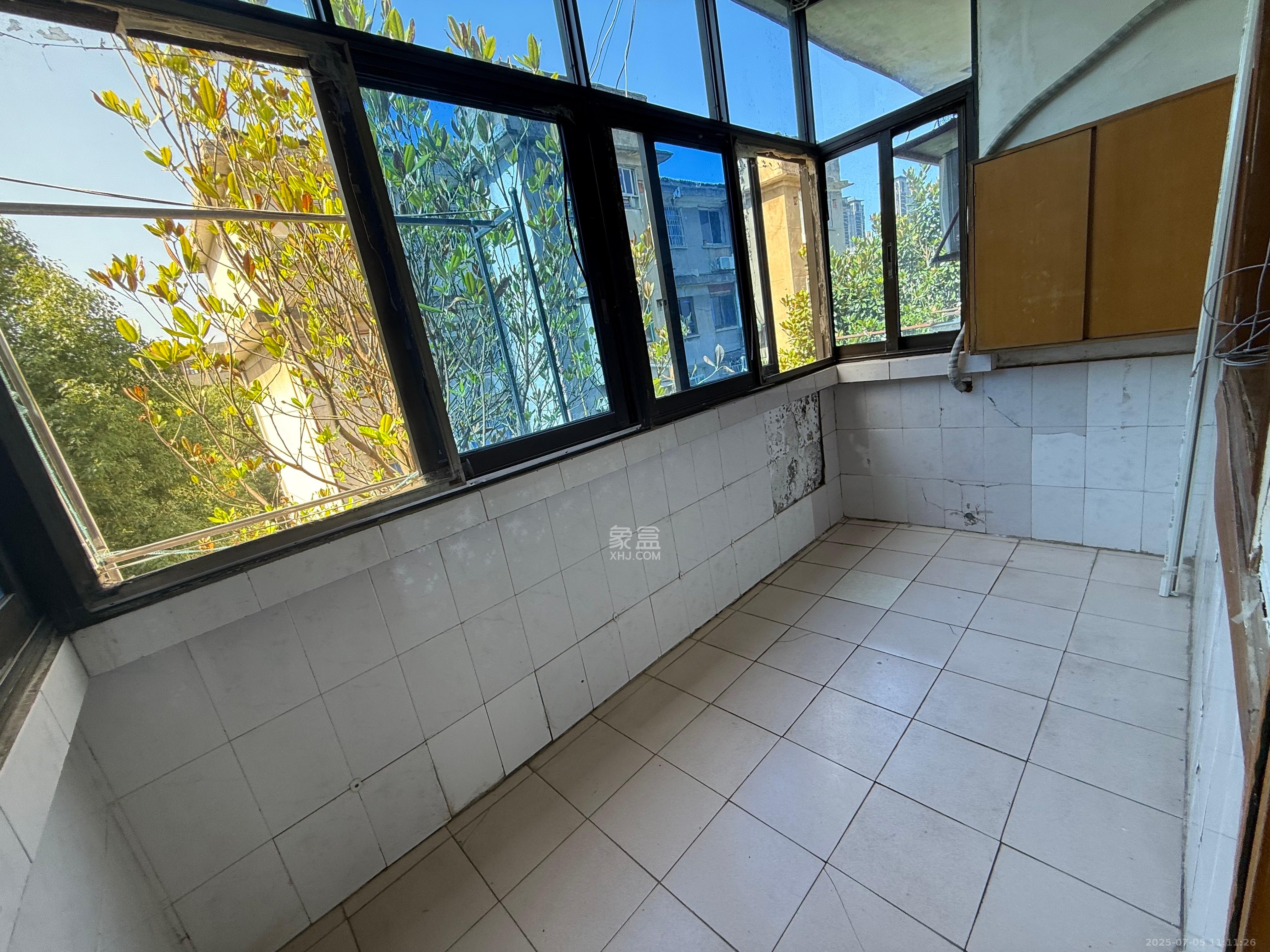 长沙市老干部休养所 3室1厅1卫 2300.0元/月 长沙市老干部休养所 3室1厅1卫 2300.0元/月室内图