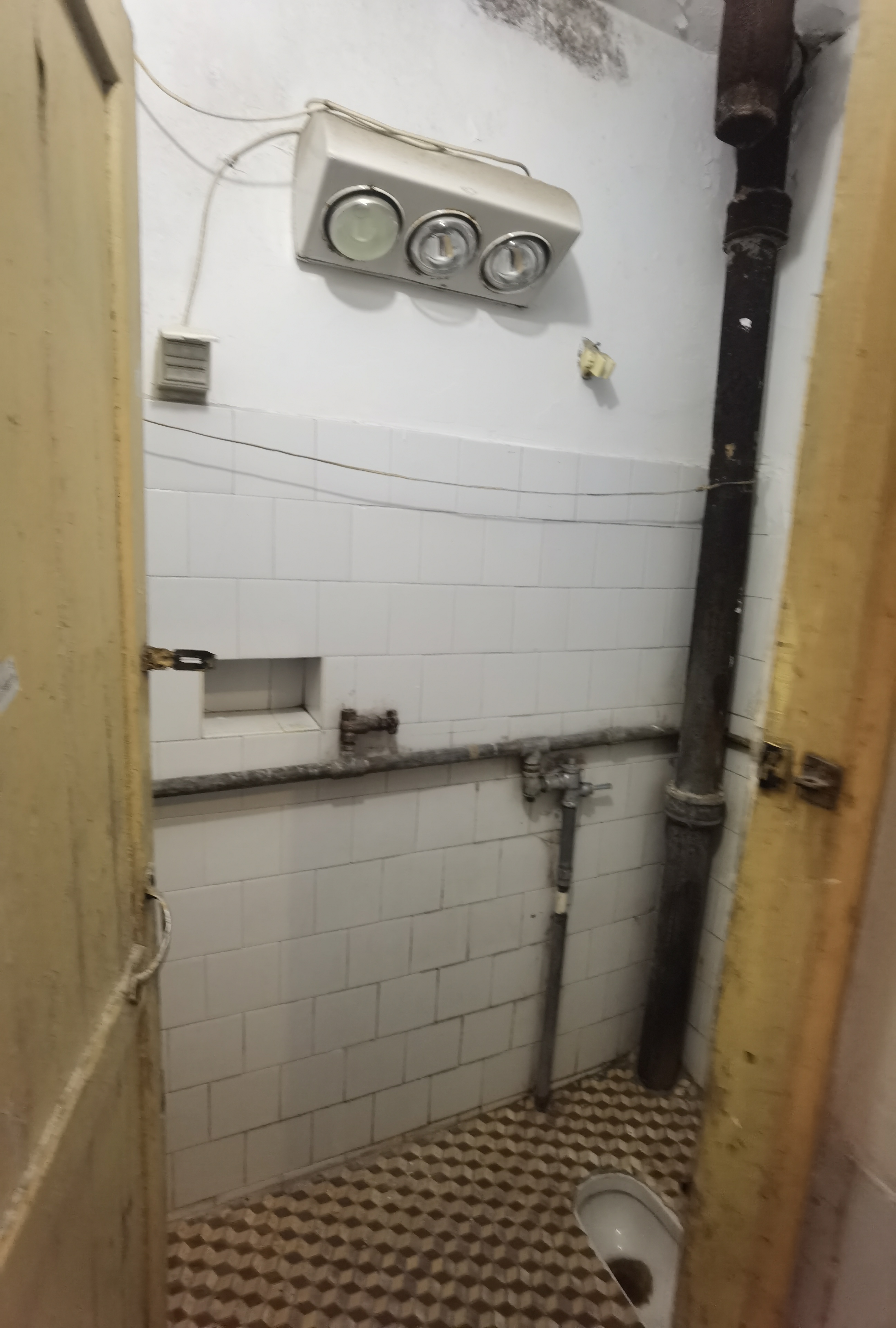 娄底人文师范学院家属楼 3室1厅1卫 1000.0元/月 娄底人文师范学院家属楼 3室1厅1卫 1000.0元/月室内图