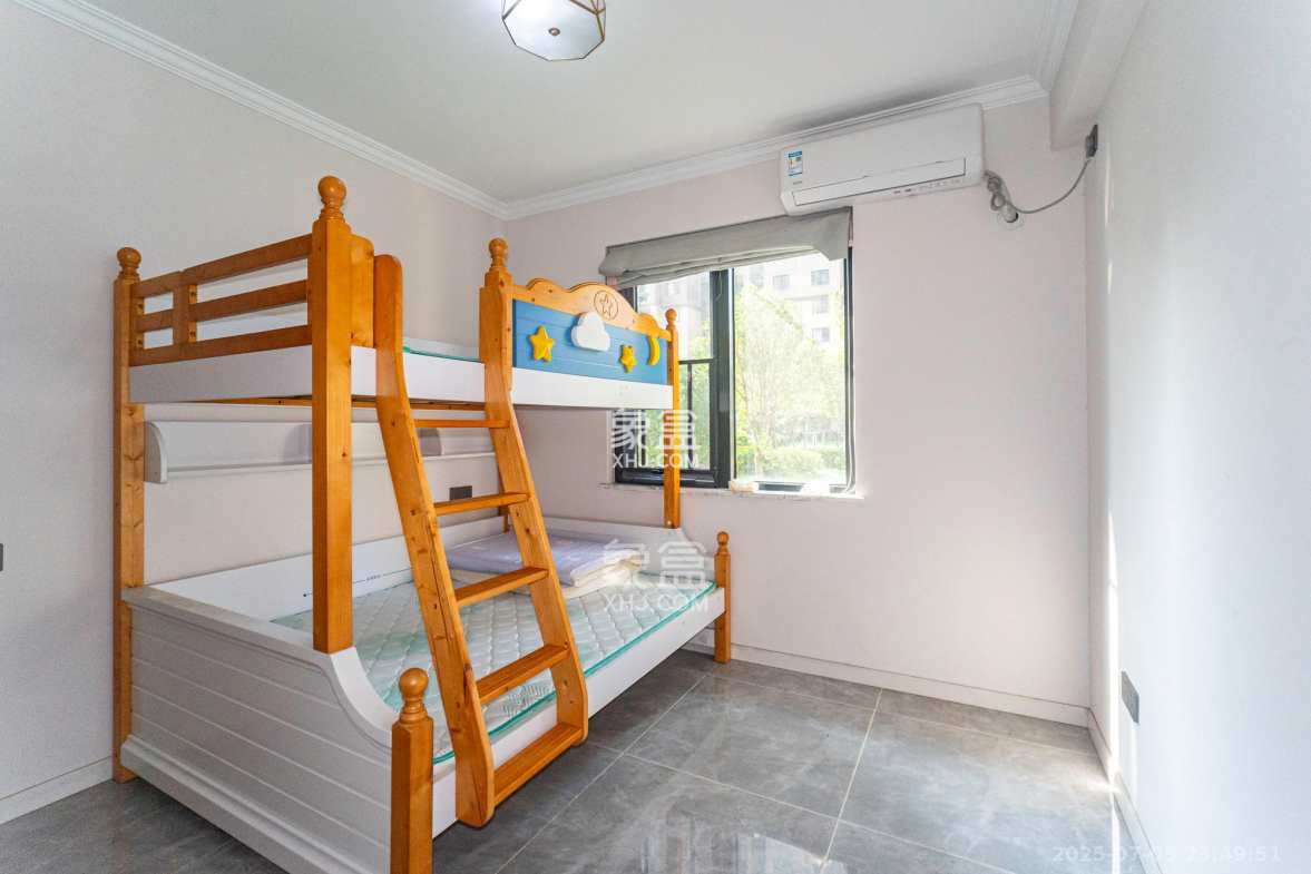 中安善化国际  3室2厅2卫    58.0万 中安善化国际  3室2厅2卫    58.0万卧室