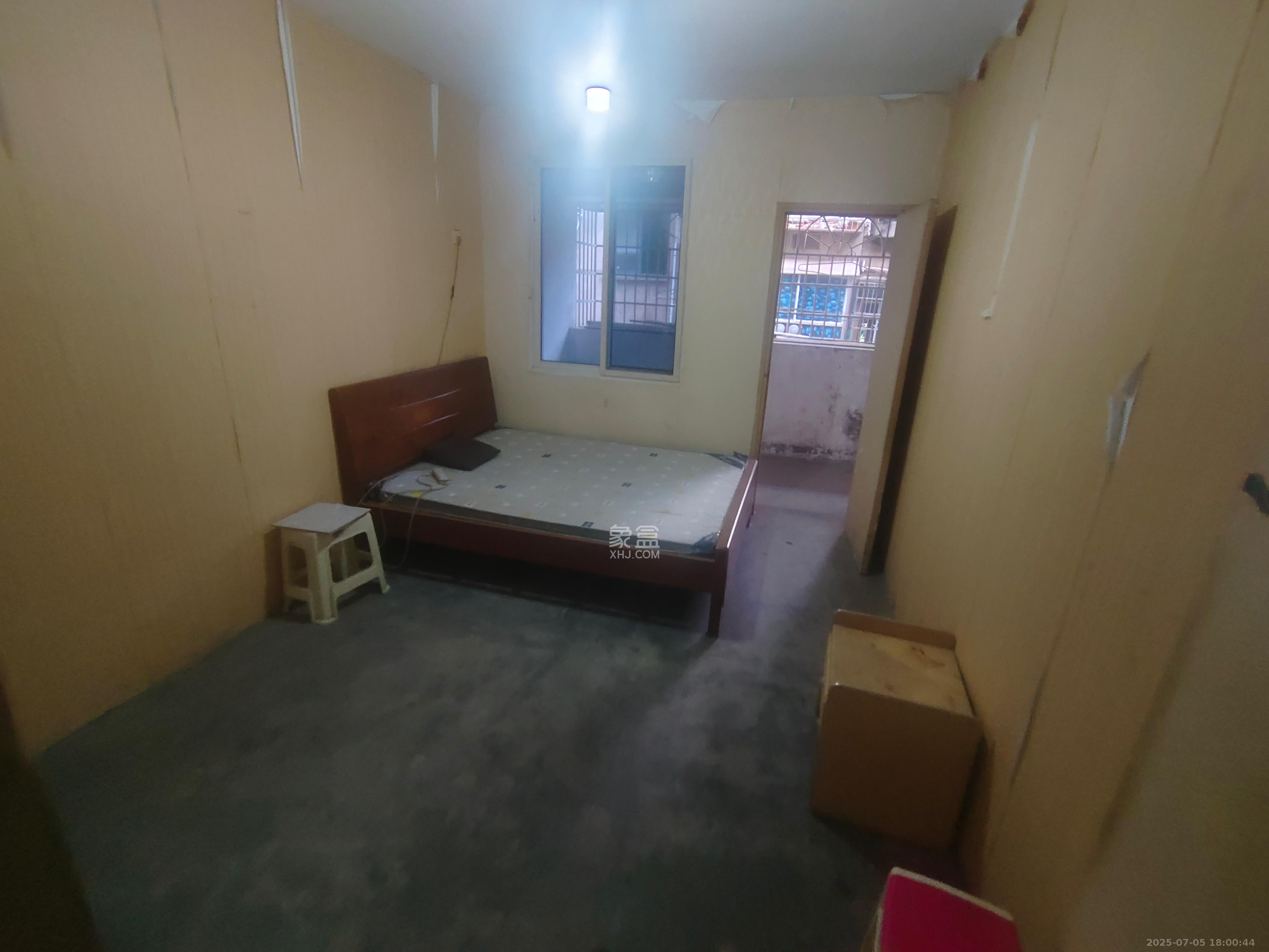 望麓桥回收公司院内 1室0厅0卫 1200.0元/月 望麓桥回收公司院内 1室0厅0卫 1200.0元/月室内图