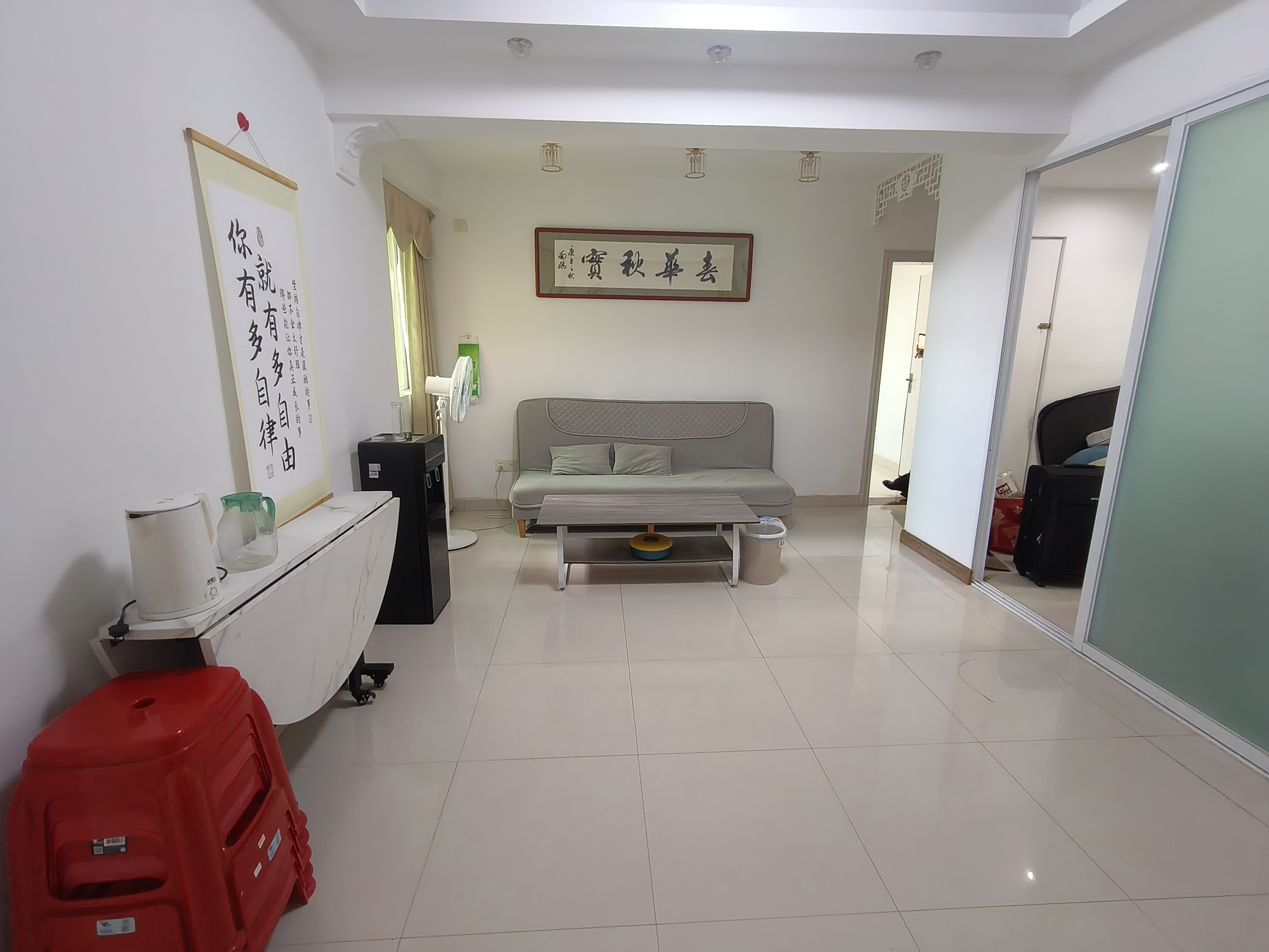 凤翔大厦  2室2厅1卫   2600.00元/月室内图