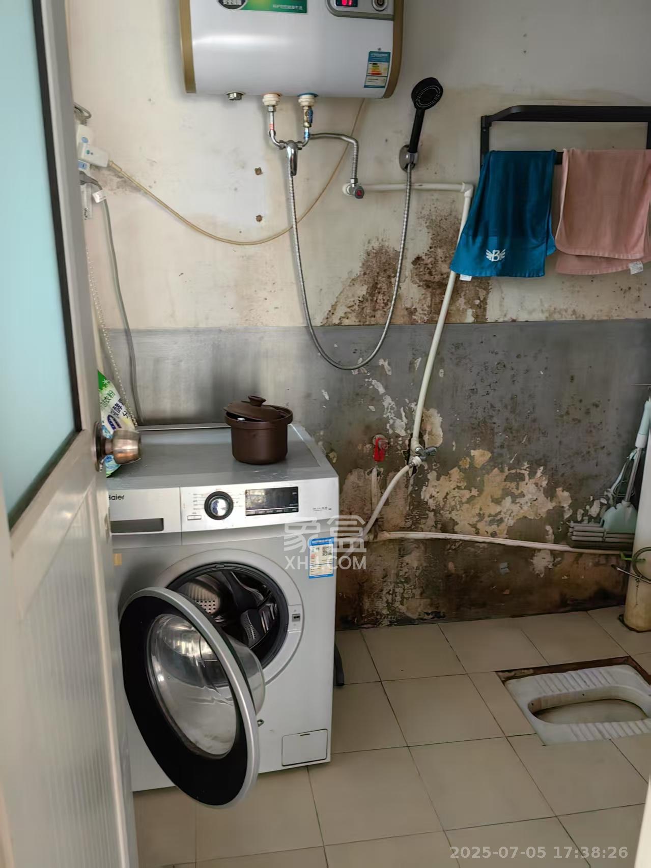 麓谷锦和园 2室2厅1卫 1800.0元/月 麓谷锦和园 2室2厅1卫 1800.0元/月室内图