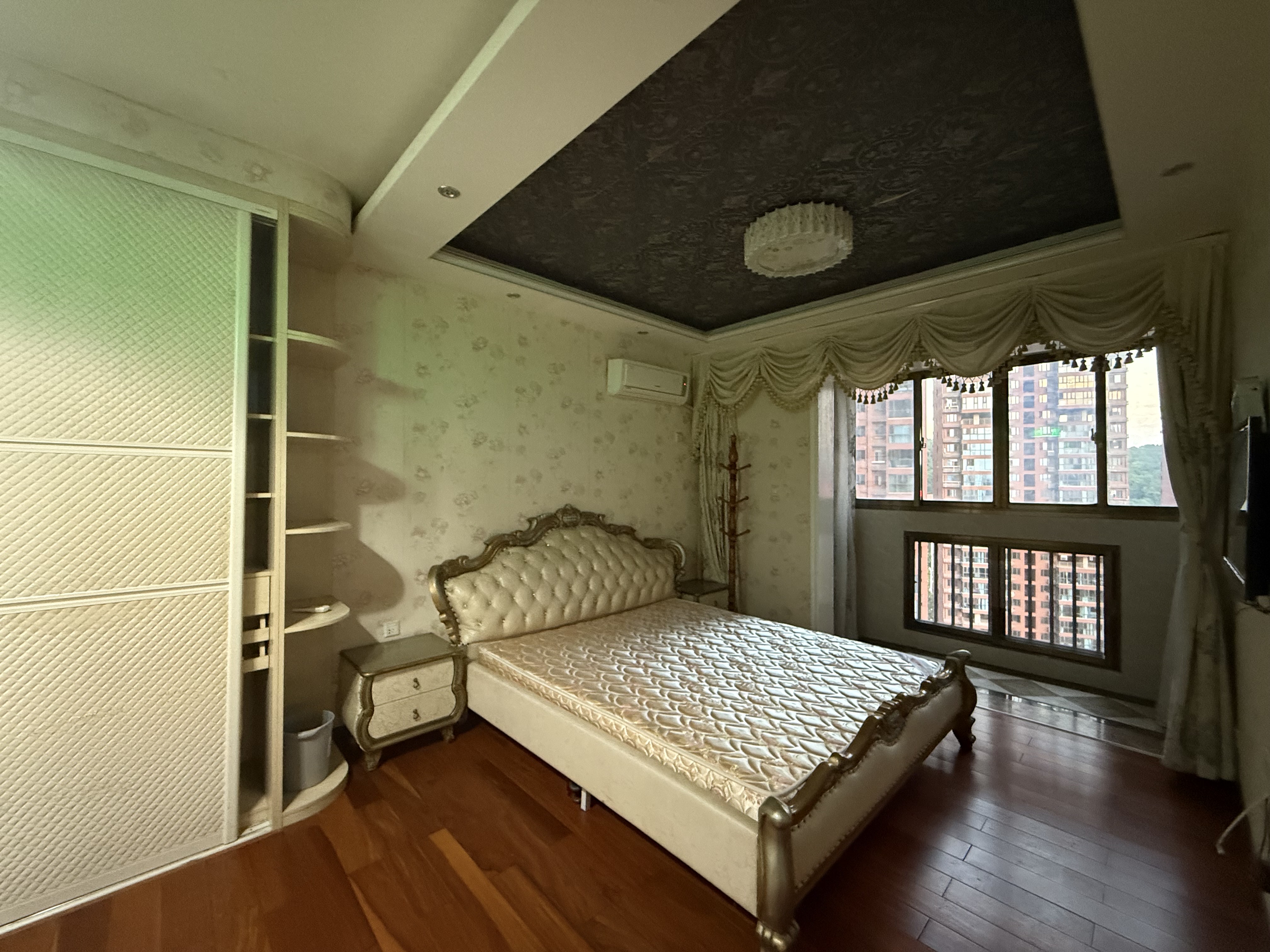 大同芙蓉 4室2厅2卫 2500.0元/月 大同芙蓉 4室2厅2卫 2500.0元/月室内图