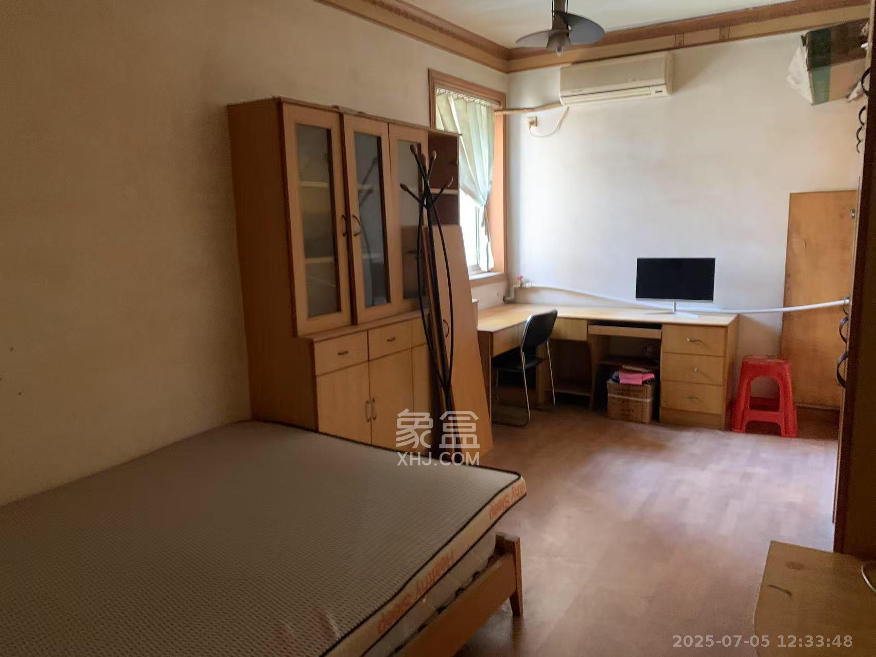 鑫天花园 3室2厅2卫 1600.0元/月 鑫天花园 3室2厅2卫 1600.0元/月室内图