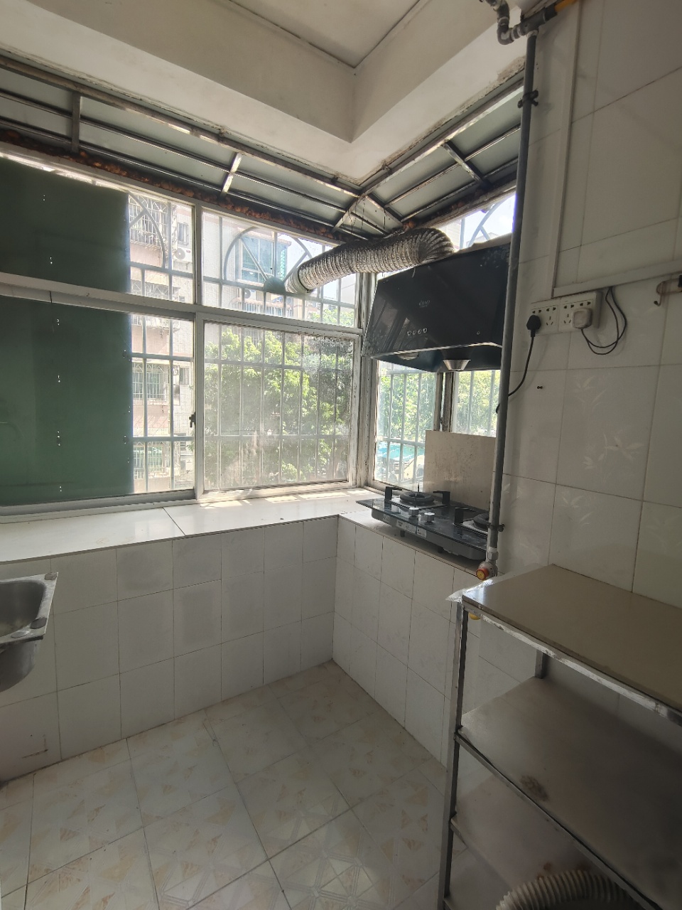 金牛生态小区 4室2厅2卫 2700.0元/月 金牛生态小区 4室2厅2卫 2700.0元/月室内图