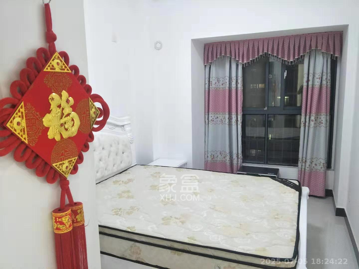 万科魅力之城  2室1厅1卫    2000.0元/月室内图