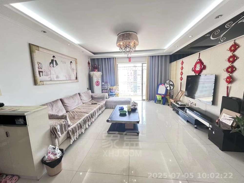 时尚新天地(平和堂) 3室2厅2卫 2500.0元/月 时尚新天地(平和堂) 3室2厅2卫 2500.0元/月室内图