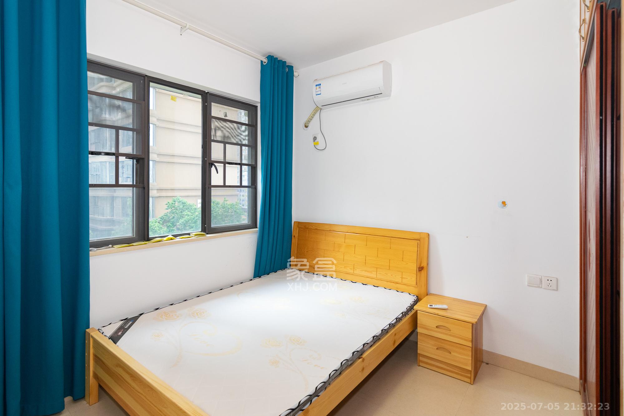 润和长郡(润和紫郡二三期) 1室0厅0卫 71.8万 润和长郡(润和紫郡二三期) 1室0厅0卫 71.8万卧室