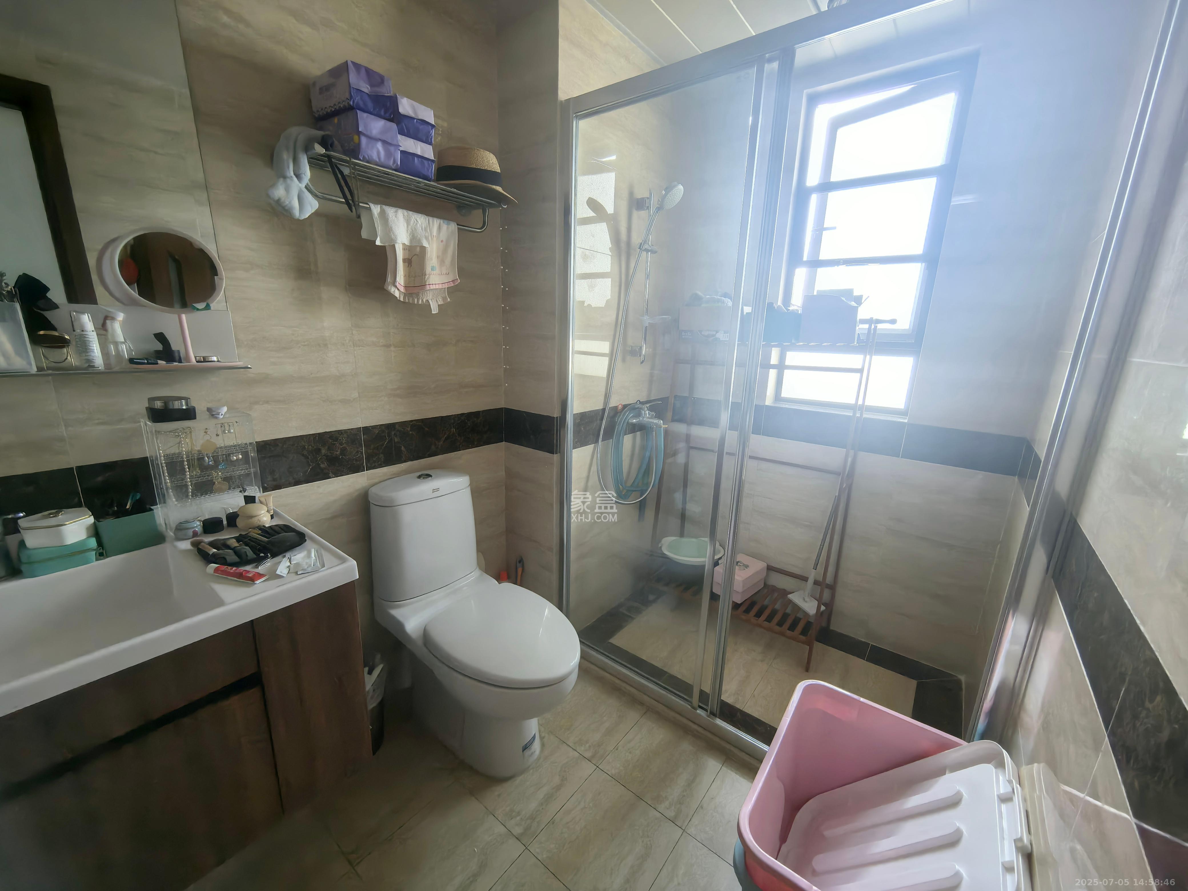 万科里梅溪郡  3室2厅1卫   4200.00元/月室内图