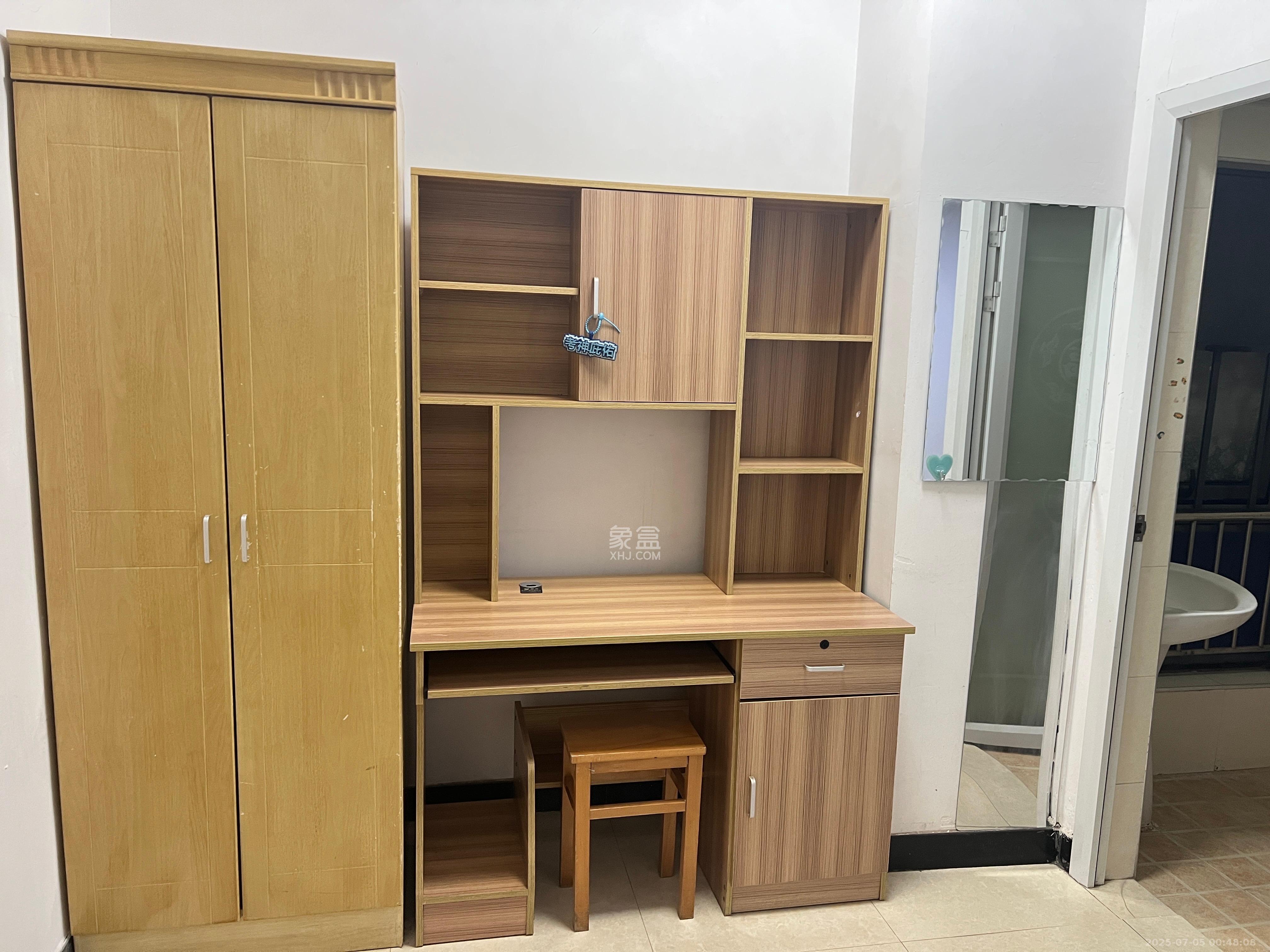 鑫远熙山 1室1厅1卫 1400.0元/月 鑫远熙山 1室1厅1卫 1400.0元/月室内图