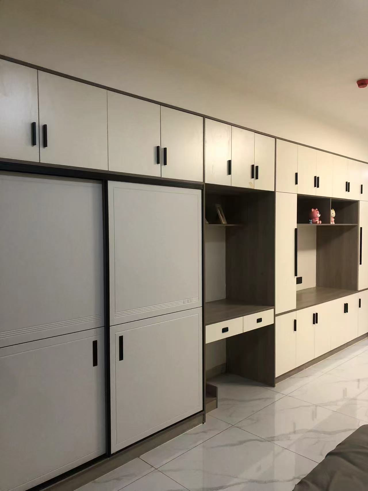 华南城市广场  1室1厅1卫   1400.00元/月