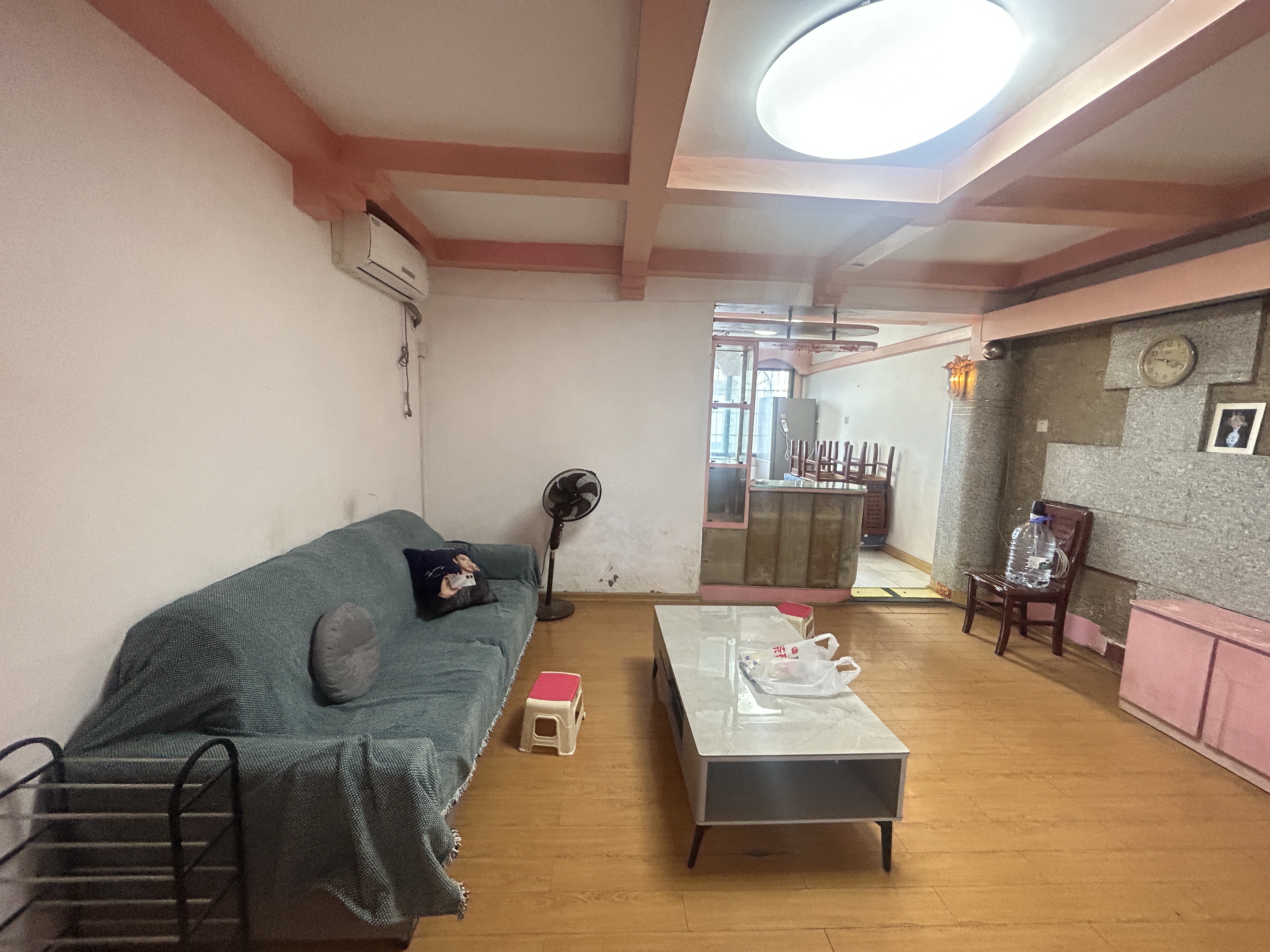 回龙山散盘  2室1厅1卫   1800.00元/月户型图