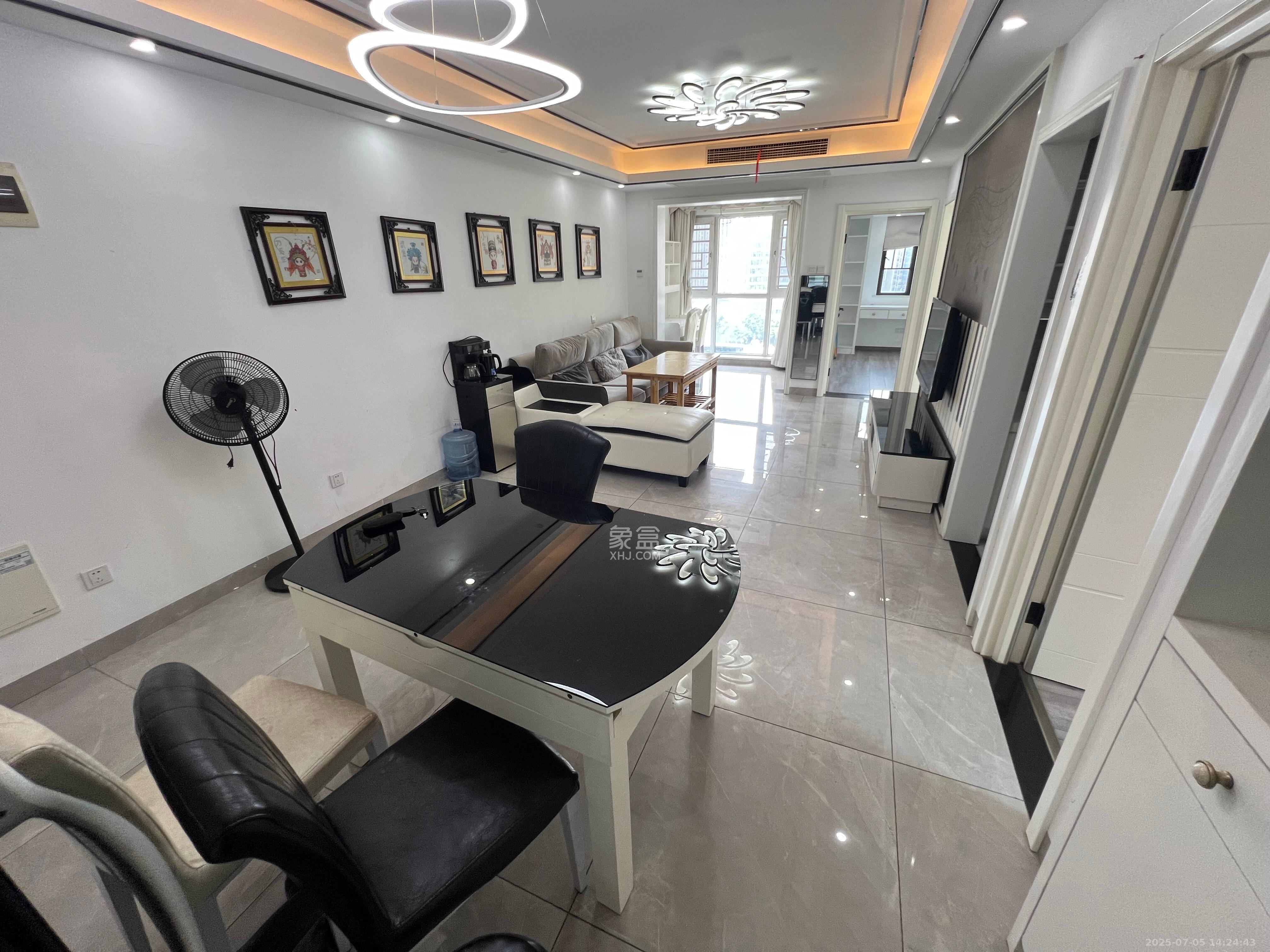 梅溪湖合能璞丽 3室2厅1卫 2500.0元/月 梅溪湖合能璞丽 3室2厅1卫 2500.0元/月室内图