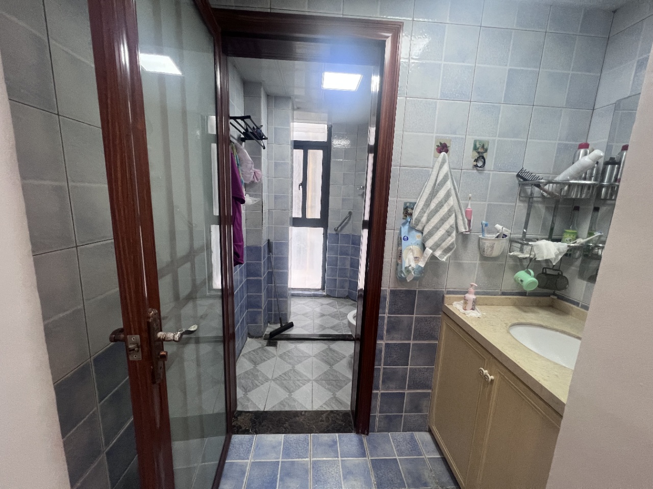 锦绣花园 3室2厅1卫 135.0万 锦绣花园 3室2厅1卫 135.0万室内图