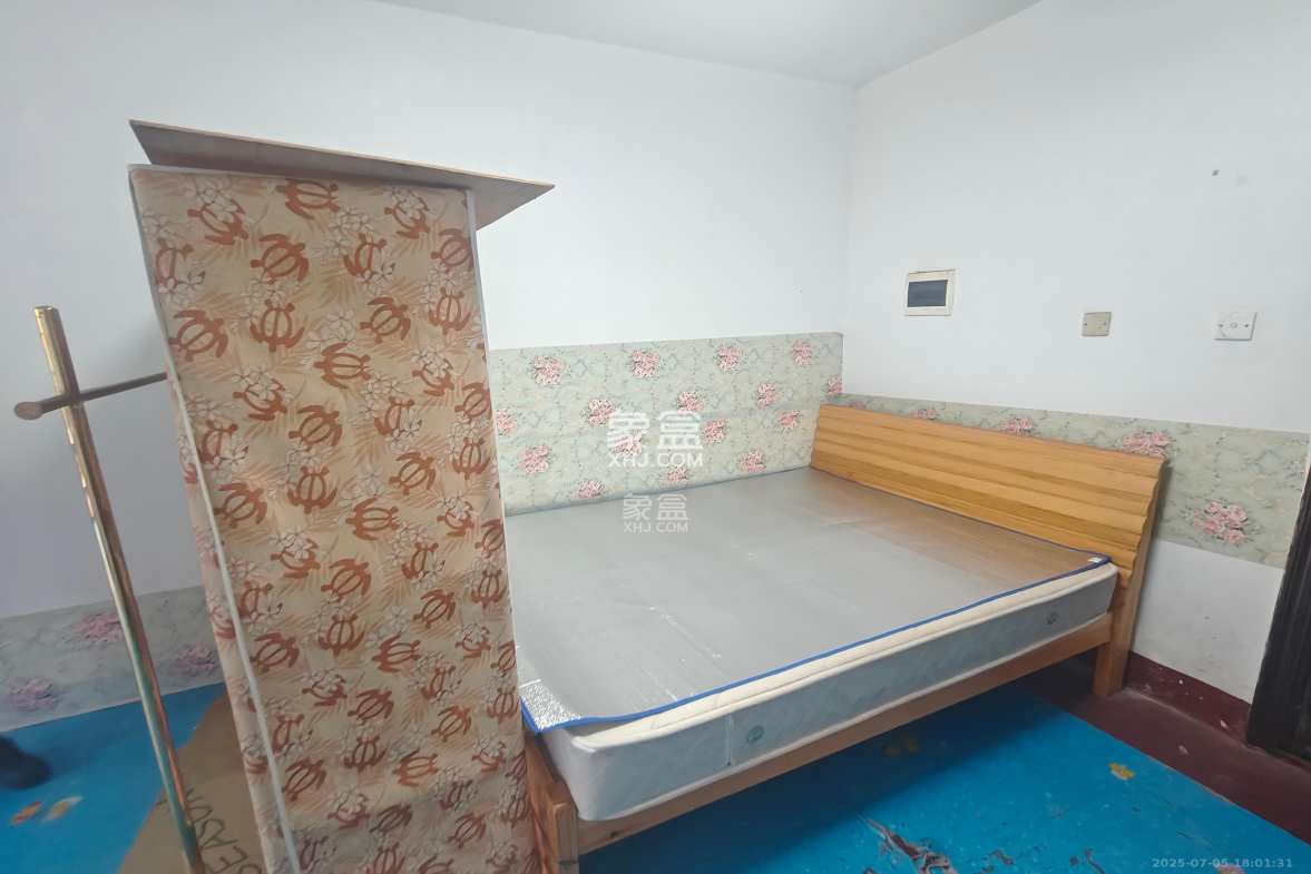 诚兴园 2室1厅1卫 1200.0元/月 诚兴园 2室1厅1卫 1200.0元/月室内图