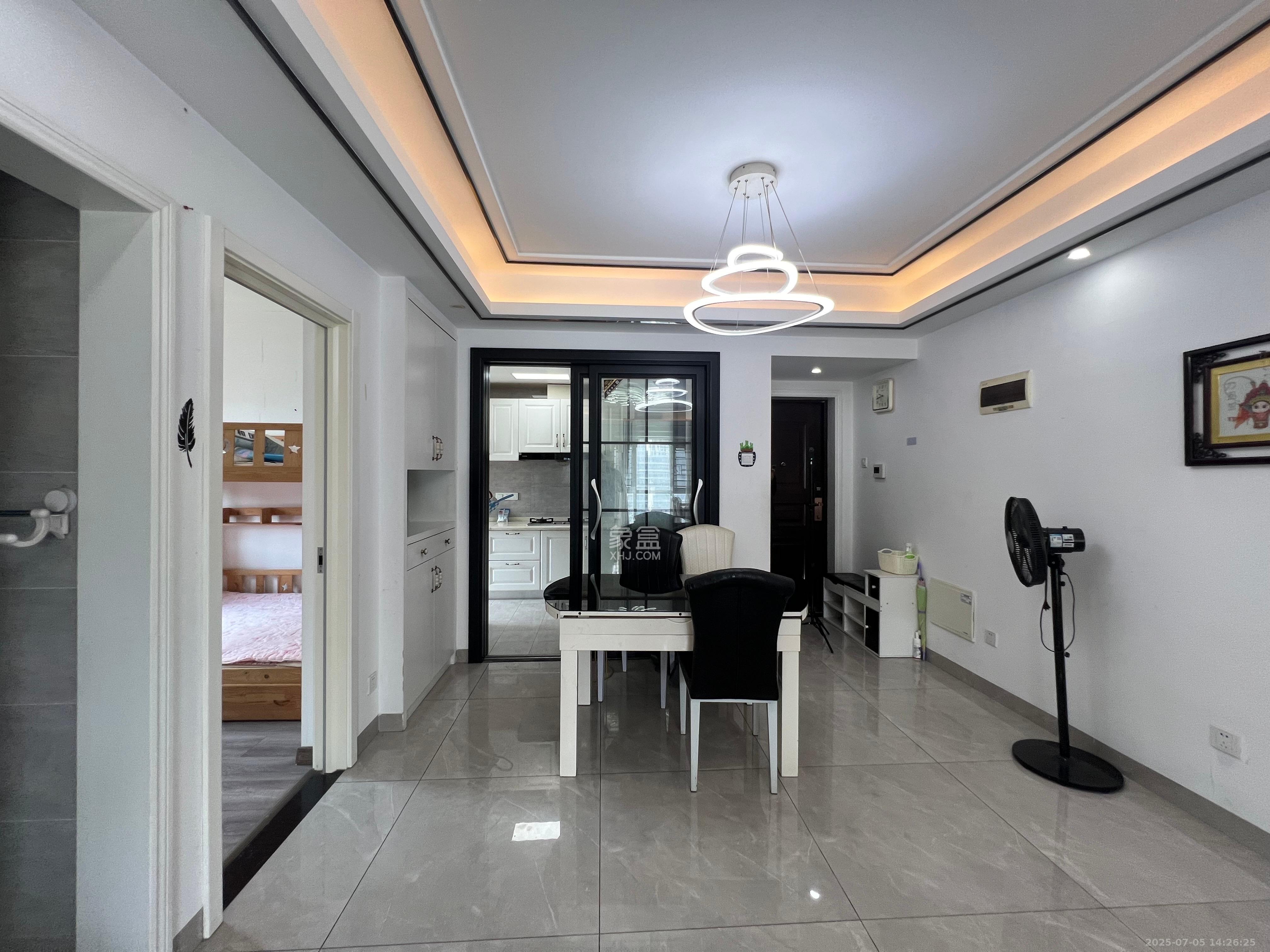 梅溪湖合能璞丽 3室2厅1卫 2500.0元/月 梅溪湖合能璞丽 3室2厅1卫 2500.0元/月室内图