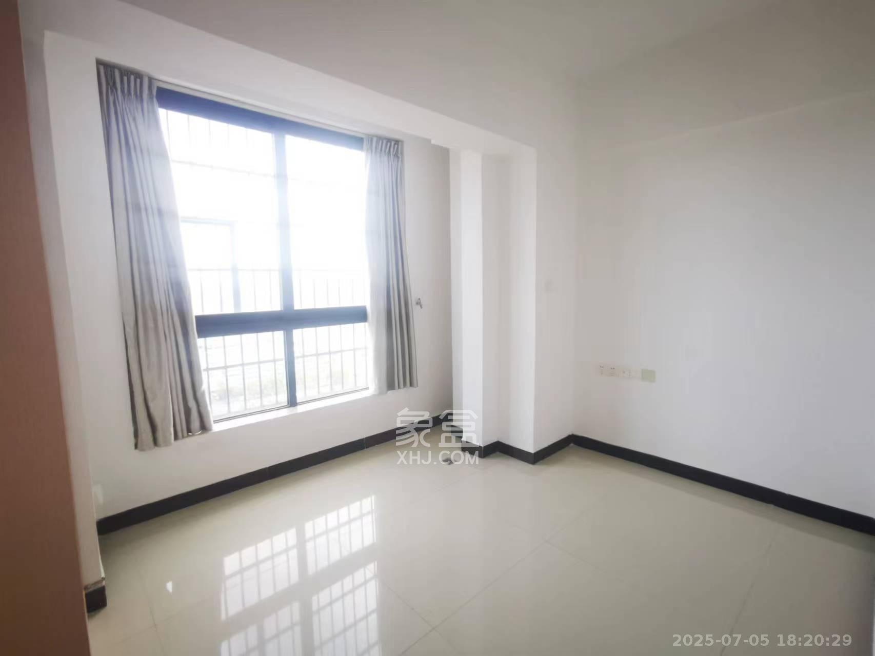 凯通国际城(凯通朝庭)  1室1厅1卫    1600.0元/月 凯通国际城(凯通朝庭)  1室1厅1卫    1600.0元/月室内图