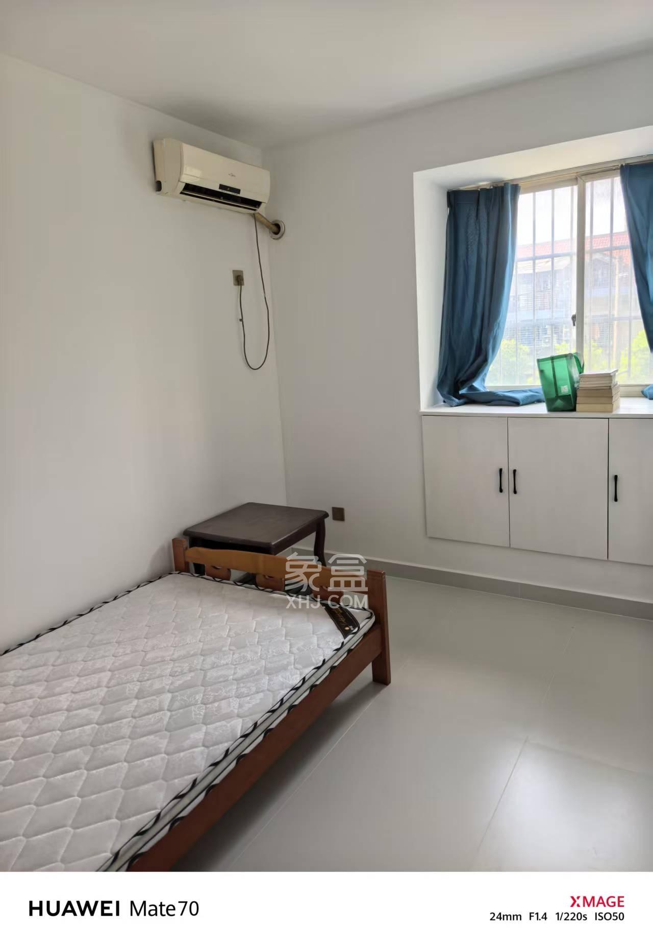 运通馨苑  3室0厅0卫    2600.0元/月 运通馨苑  3室0厅0卫    2600.0元/月室内图