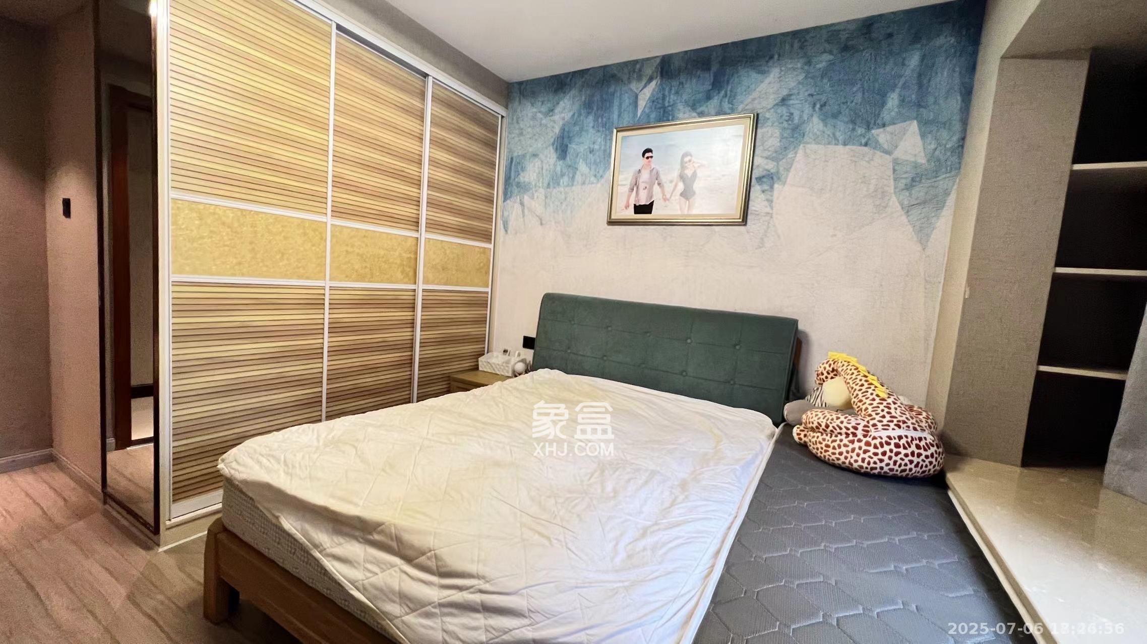中建芙蓉嘉苑  2室2厅1卫    2700.0元/月室内图