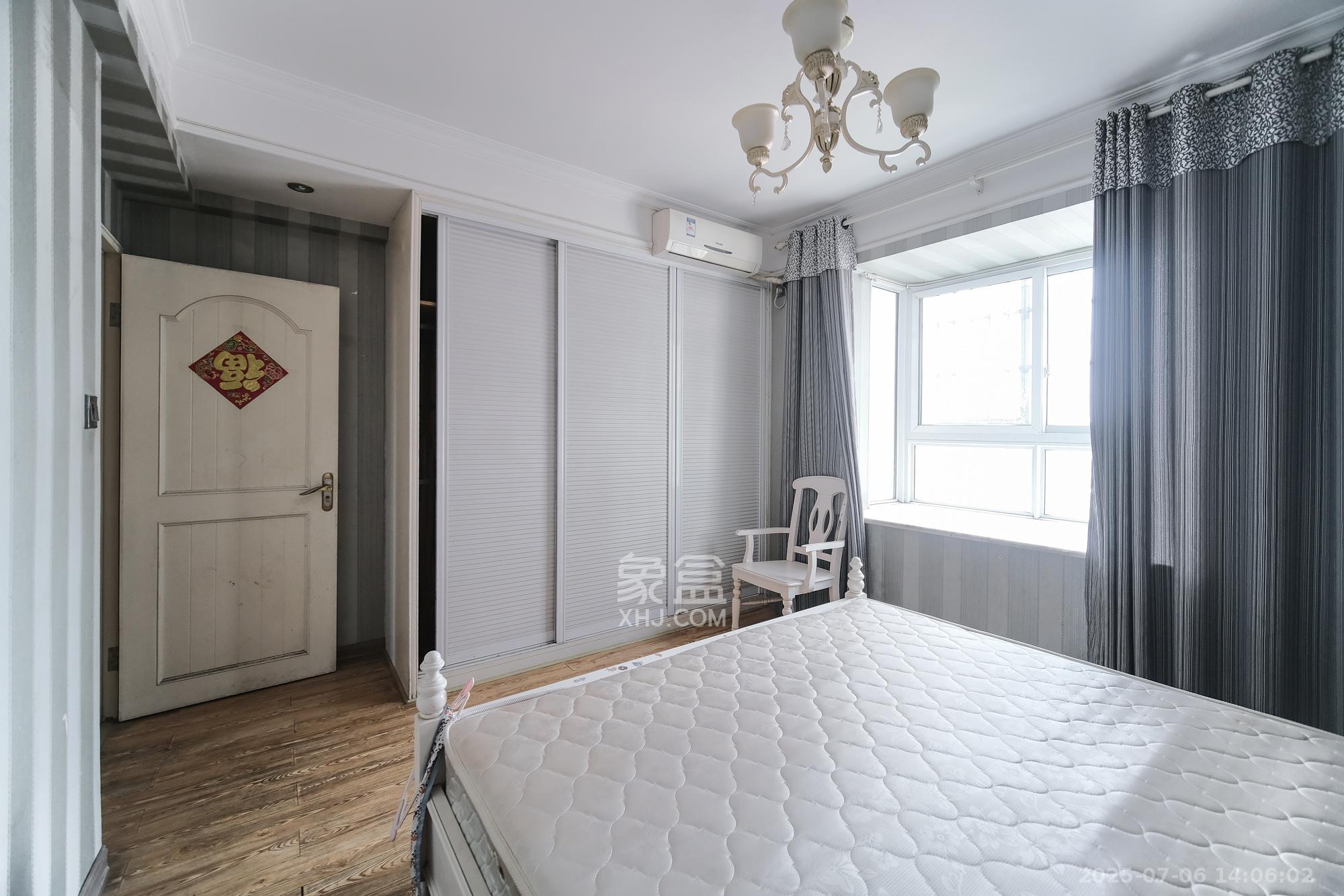 红树湾  2室2厅1卫    48.8万 红树湾  2室2厅1卫    48.8万卧室