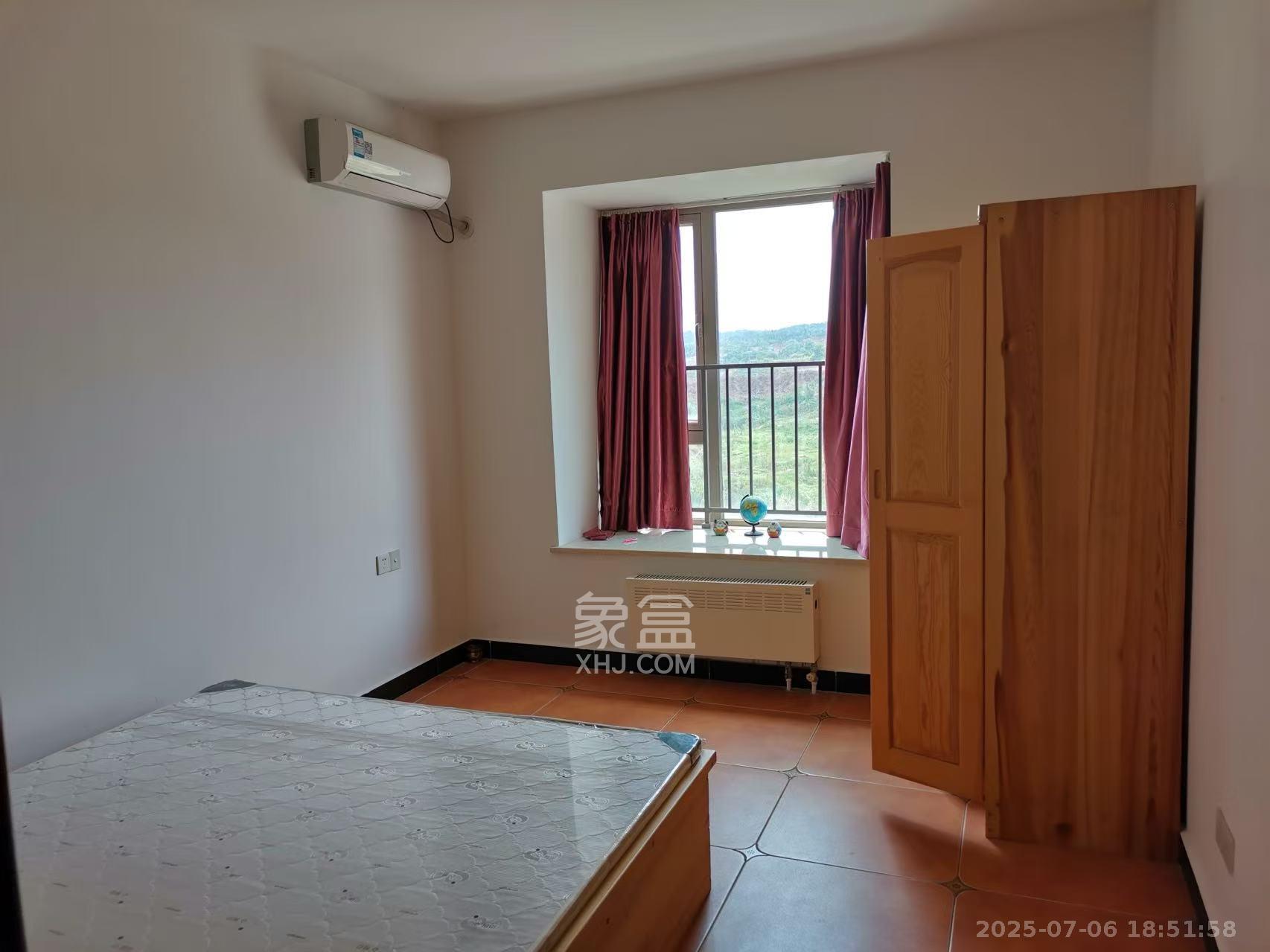 怡海星城  2室2厅1卫    1700.0元/月室内图