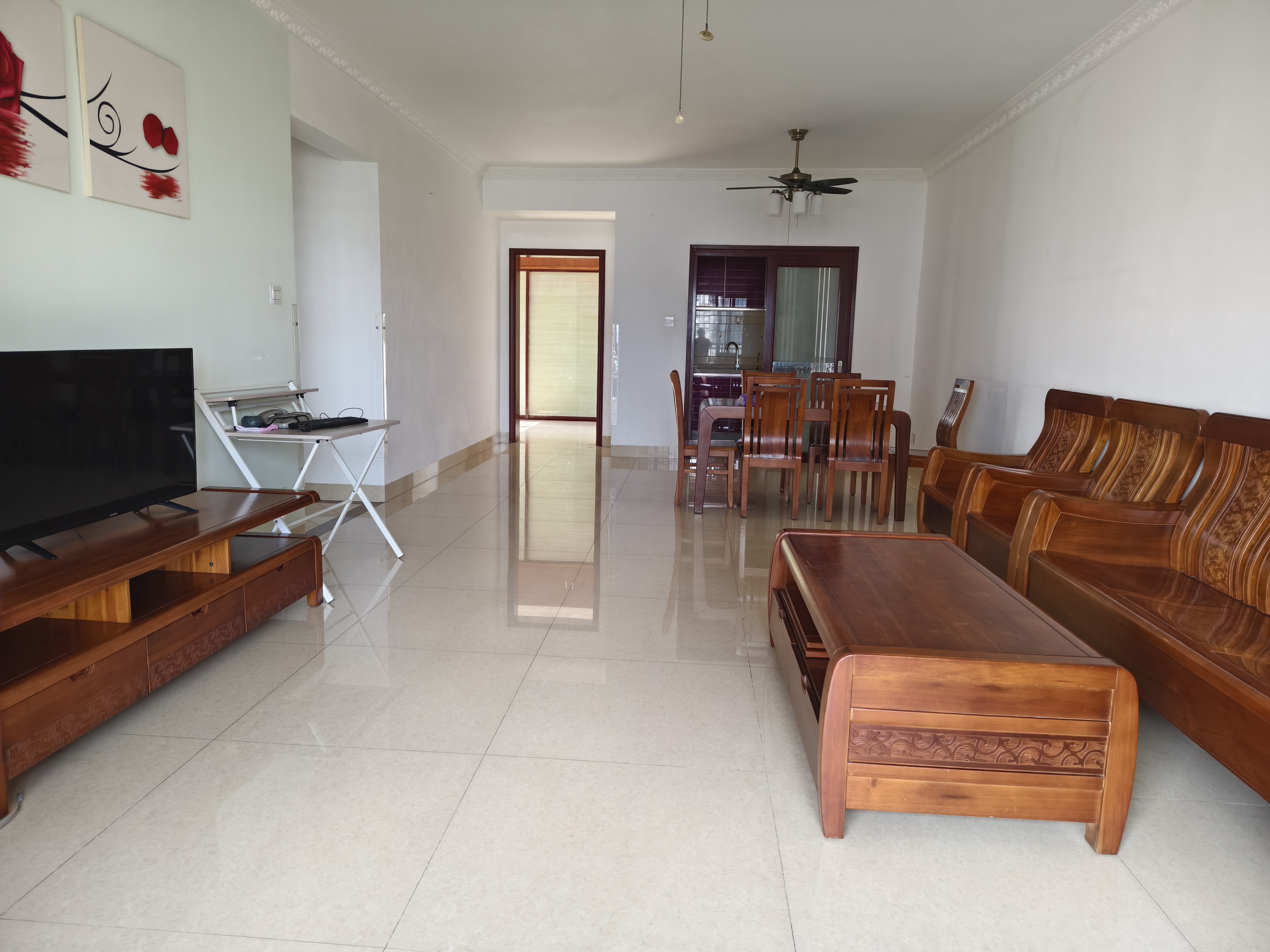 和风江岸 3室2厅1卫 4000.0元/月 和风江岸 3室2厅1卫 4000.0元/月室内图