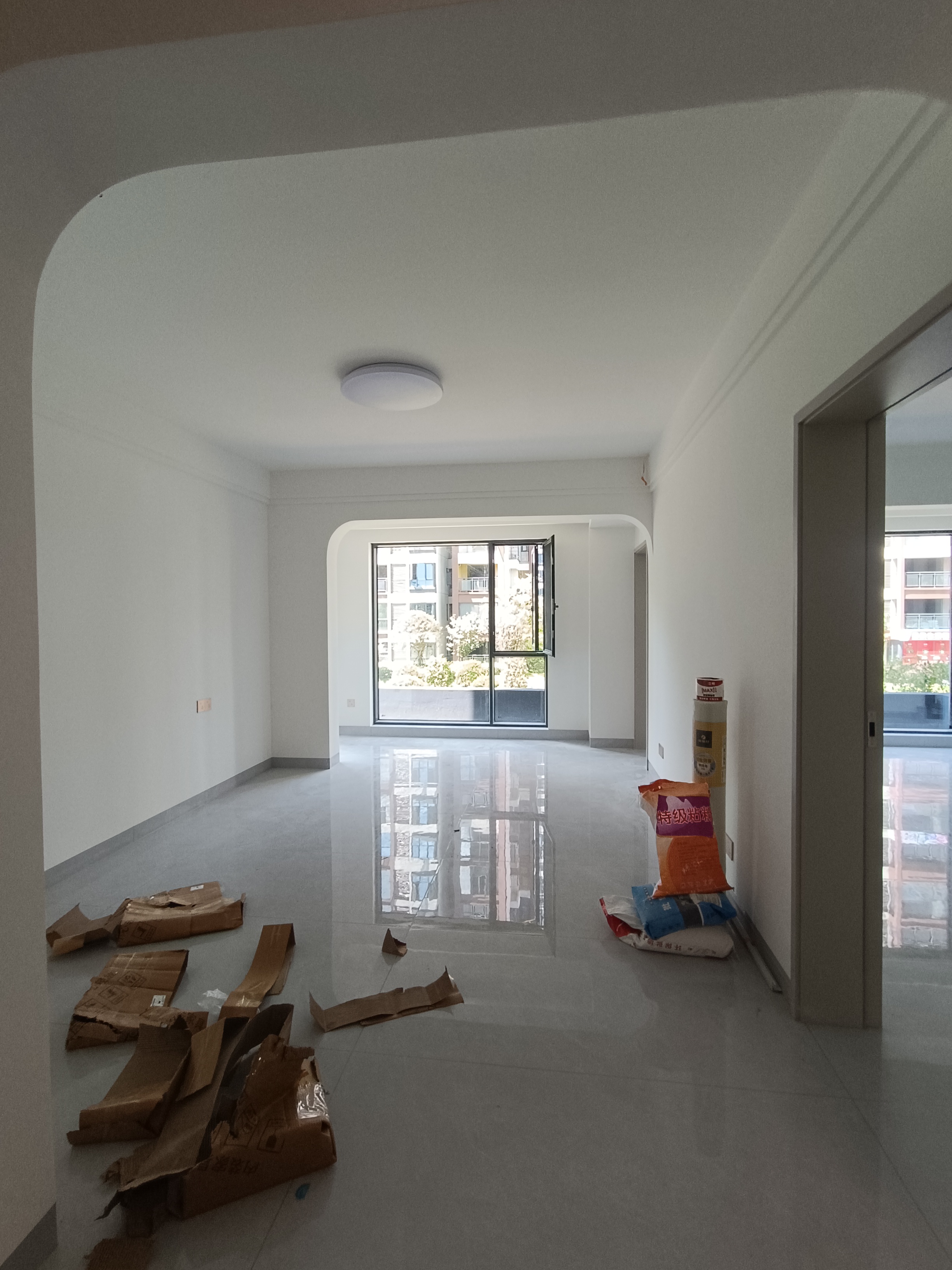 南门口安置小区二期 2室2厅1卫 2200.0元/月 南门口安置小区二期 2室2厅1卫 2200.0元/月室内图