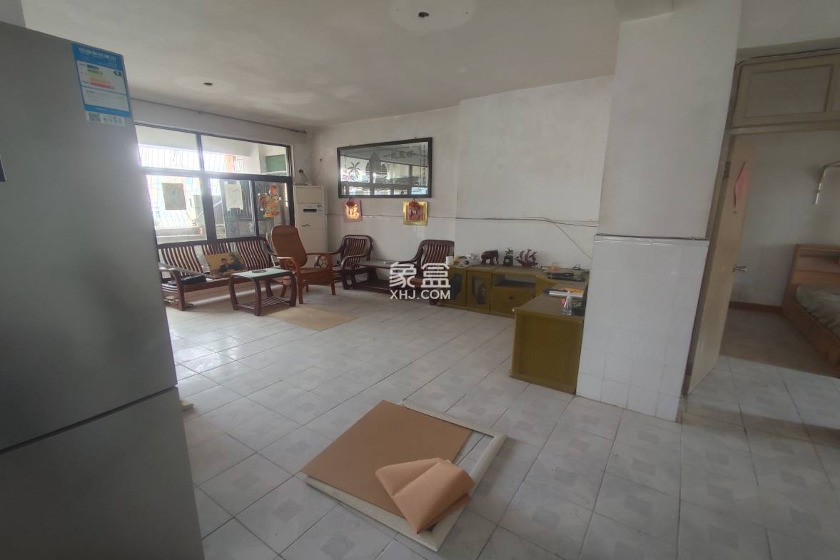 龙华区人民法院宿舍 3室2厅1卫 2200.0元/月 龙华区人民法院宿舍 3室2厅1卫 2200.0元/月室内图