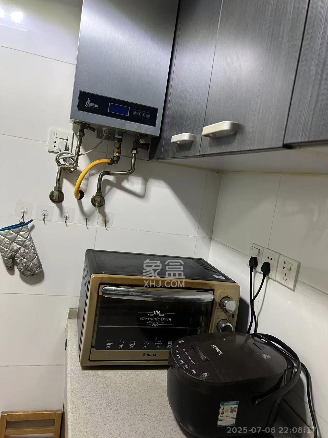 城市花园  2室1厅1卫   2600.00元/月室内图