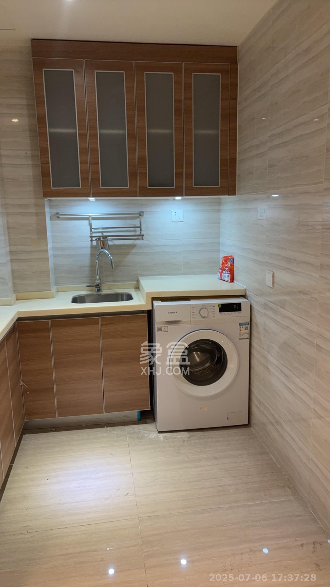 恒大国际广场 1室1厅1卫 2000.0元/月 恒大国际广场 1室1厅1卫 2000.0元/月室内图