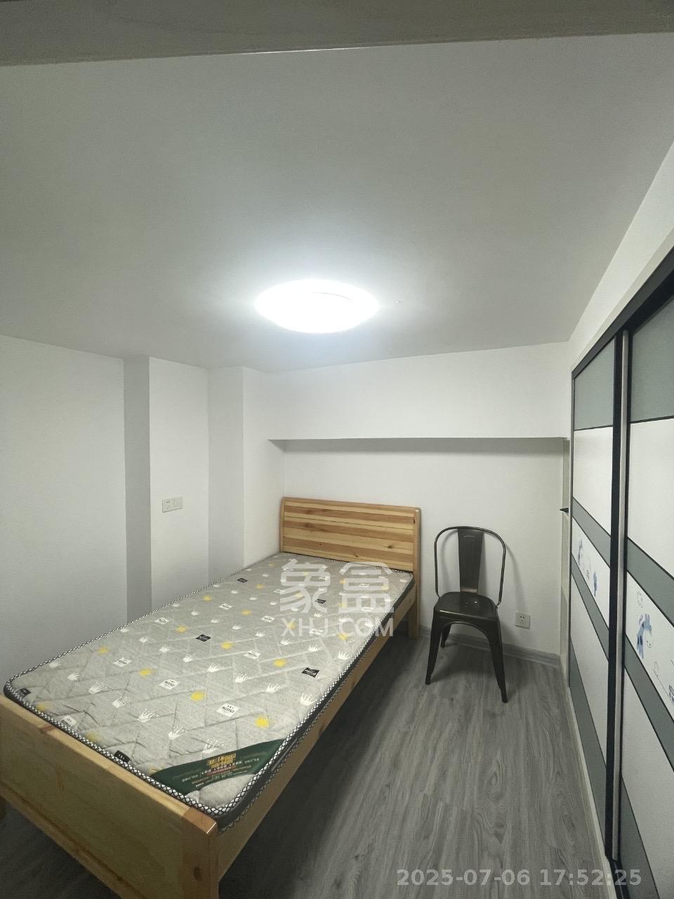 新城悦隽  2室2厅1卫   1800.00元/月室内图