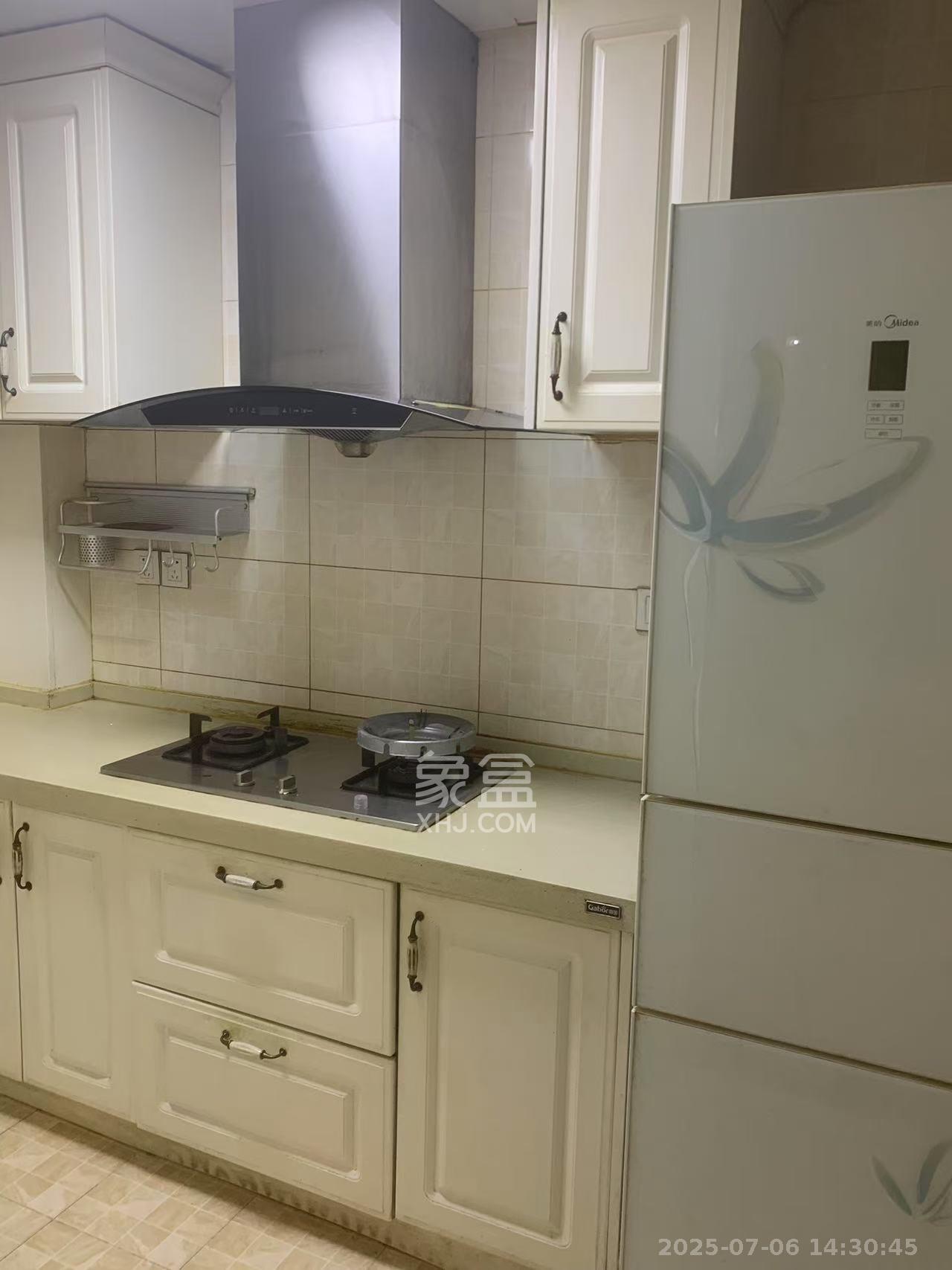 美利新世界 3室0厅0卫 1900.0元/月 美利新世界 3室0厅0卫 1900.0元/月室内图