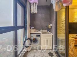 星湖湾一期高层  4室2厅2卫   2800.00元/月室内图