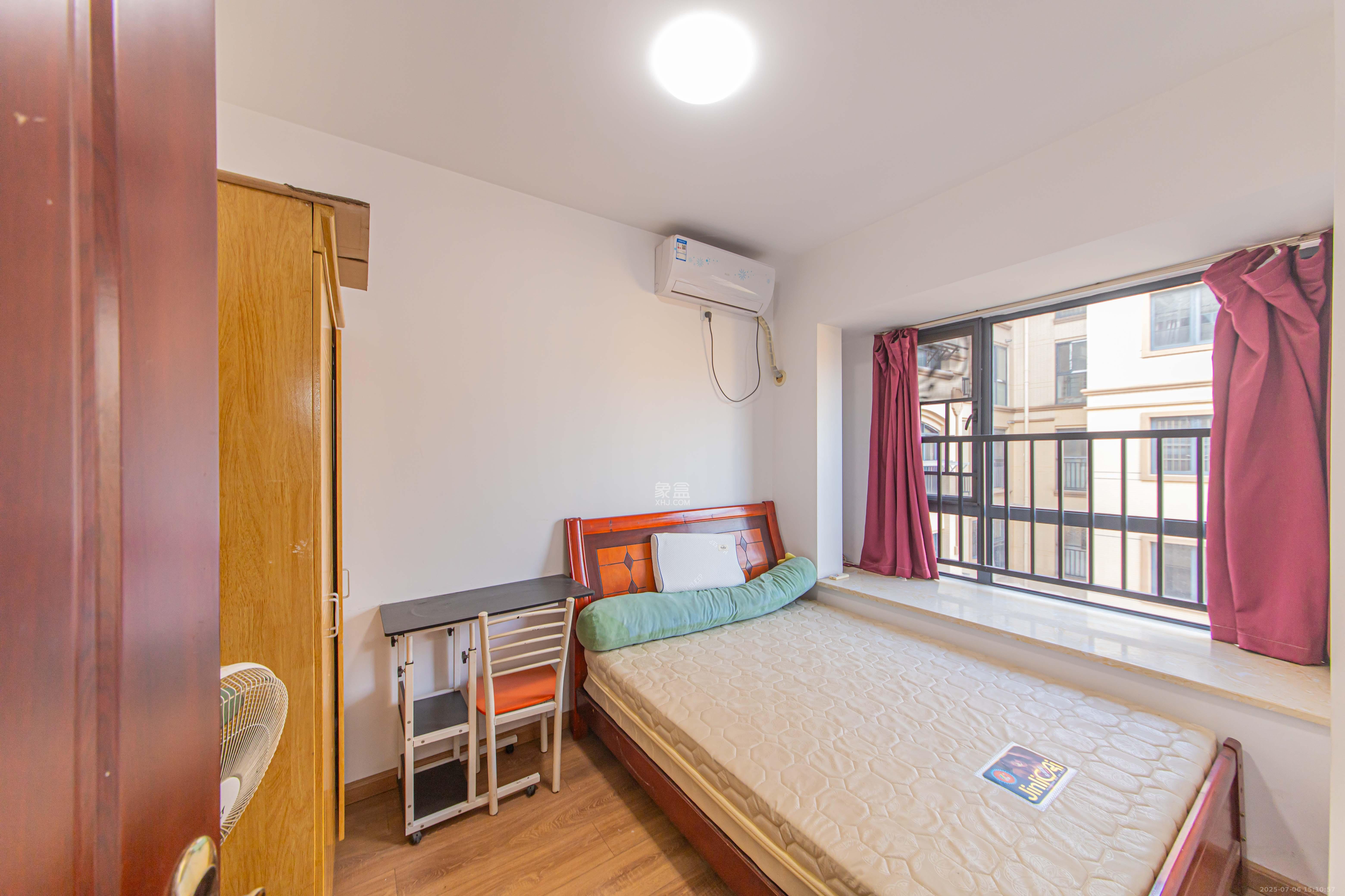 中建芙蓉嘉苑 3室2厅1卫 95.0万 中建芙蓉嘉苑 3室2厅1卫 95.0万卧室