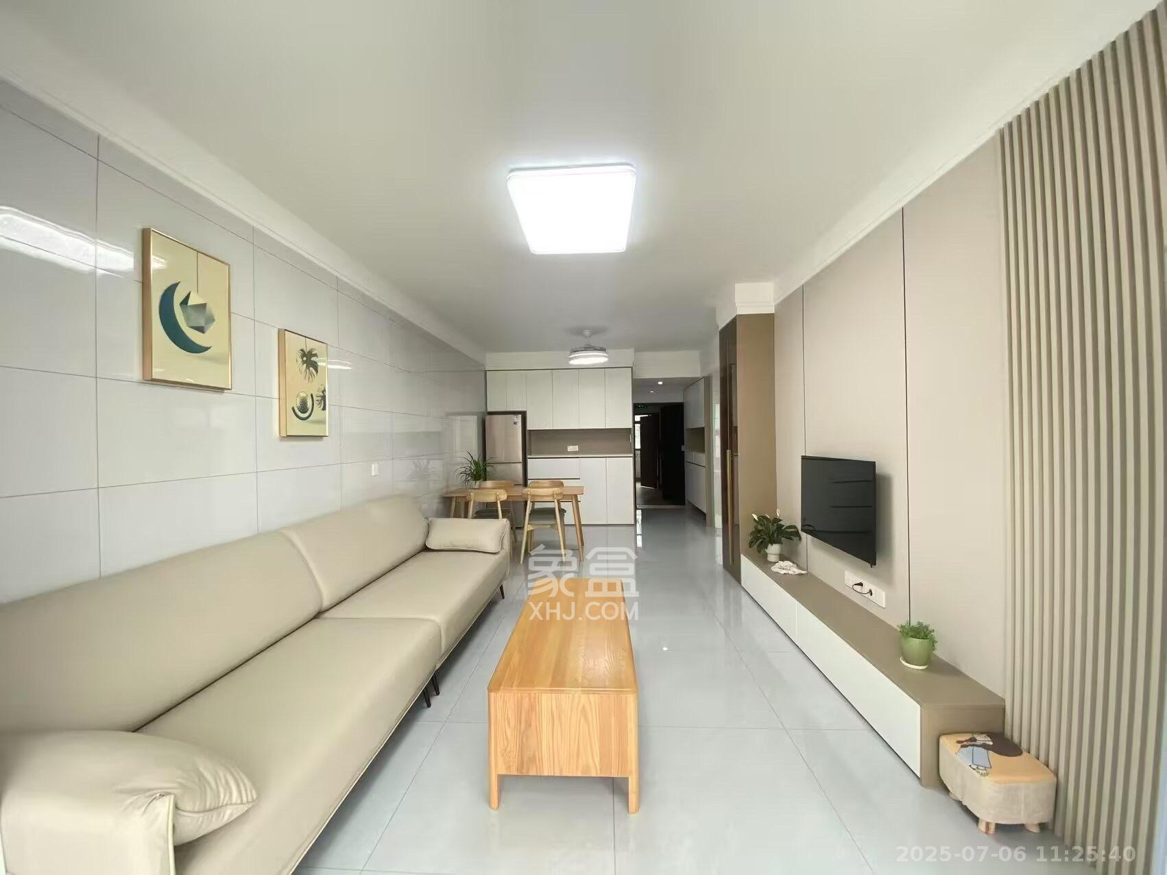 嘉雨兴园  2室1厅1卫   3200.00元/月室内图