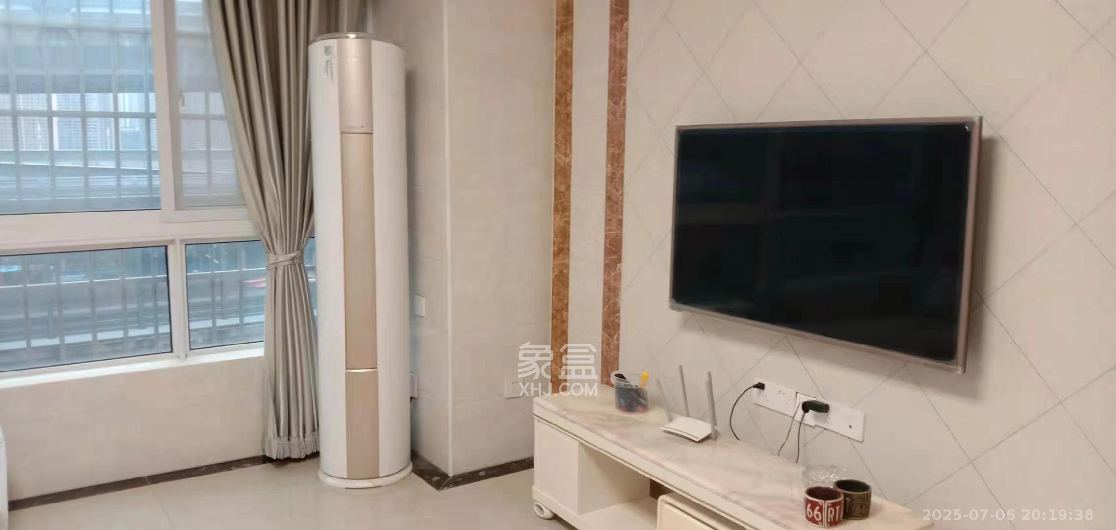 湘府十城（汇财御景湾新寓,汇财国际）  3室2厅2卫   3000.00元/月室内图