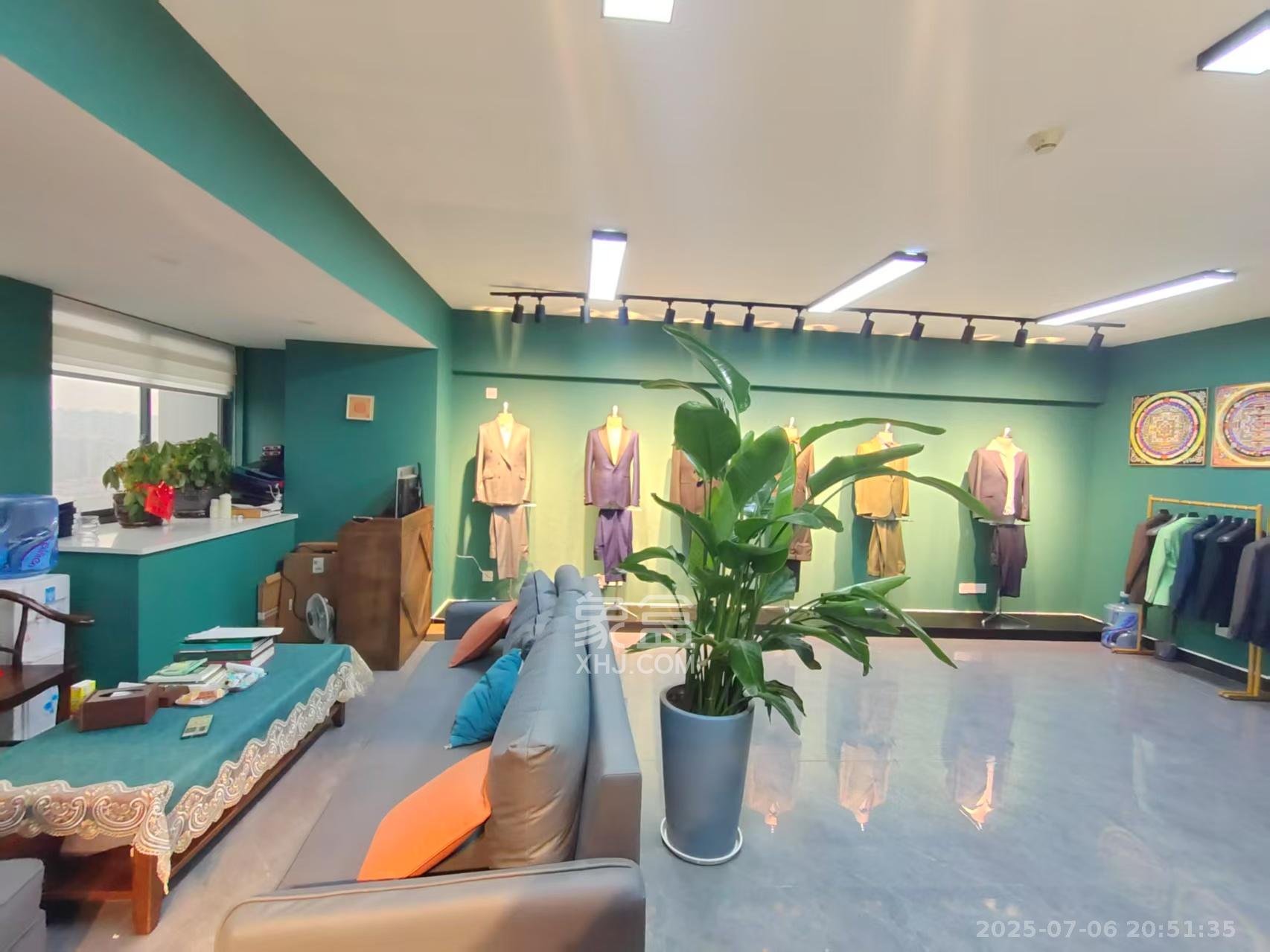 东方芙蓉 2室1厅1卫 2000.0元/月 东方芙蓉 2室1厅1卫 2000.0元/月室内图